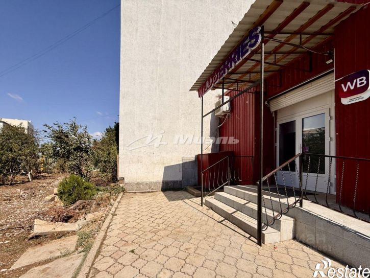 Помещение свободного назначения Набережная улица, 7,  д. 7