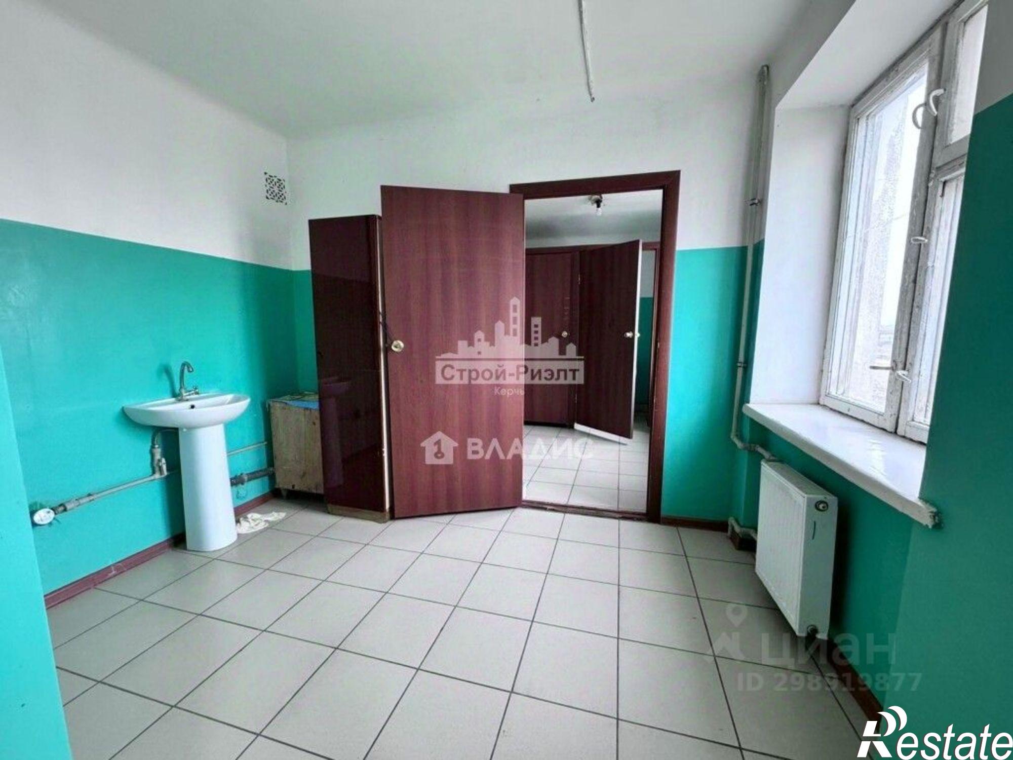 Купить комнату за 1 600 000 рублей на Керчь, улица Гудованцева, 4