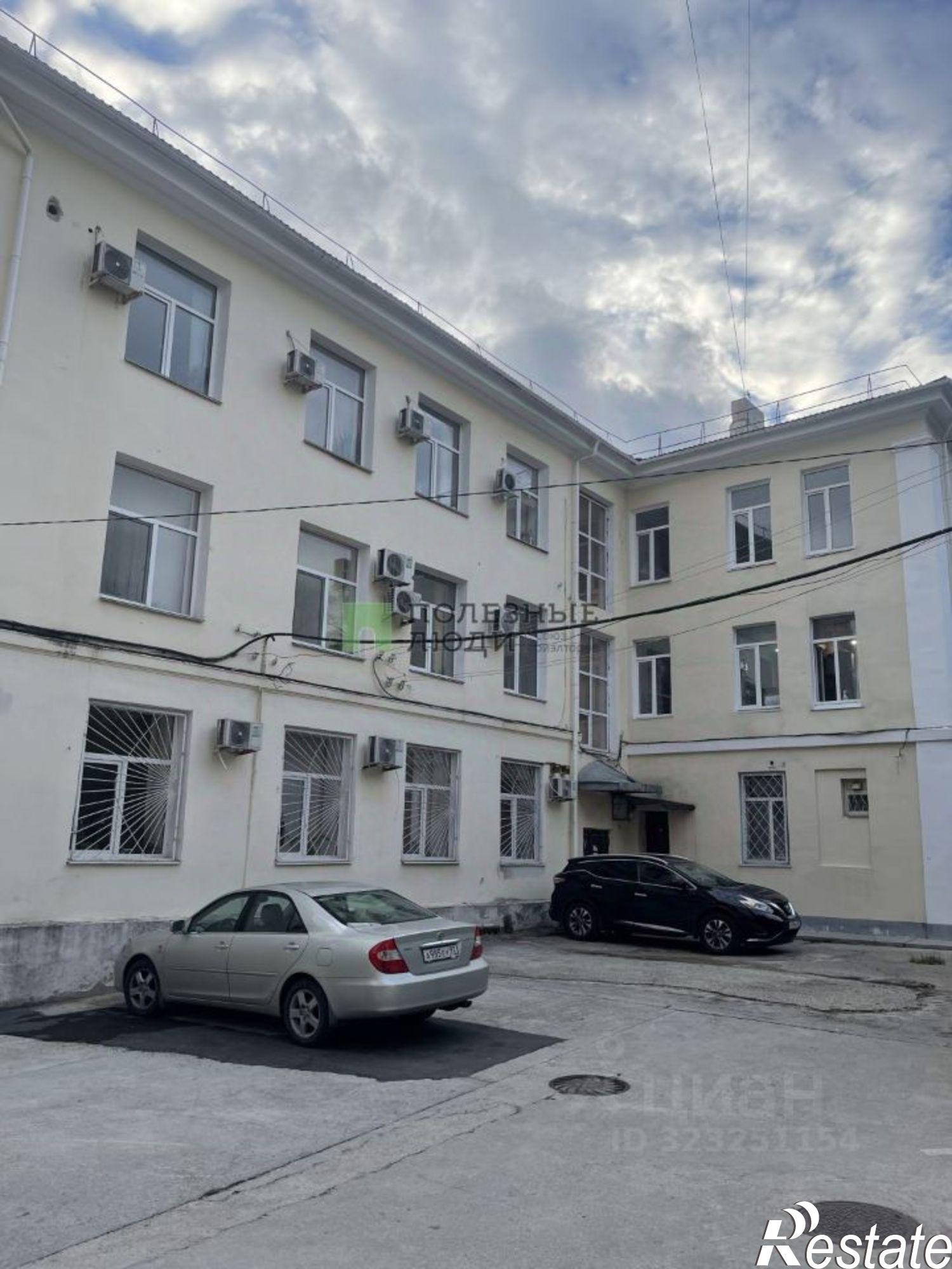 Купить комнату за 2 500 000 рублей на ул Коммунистическая, 4