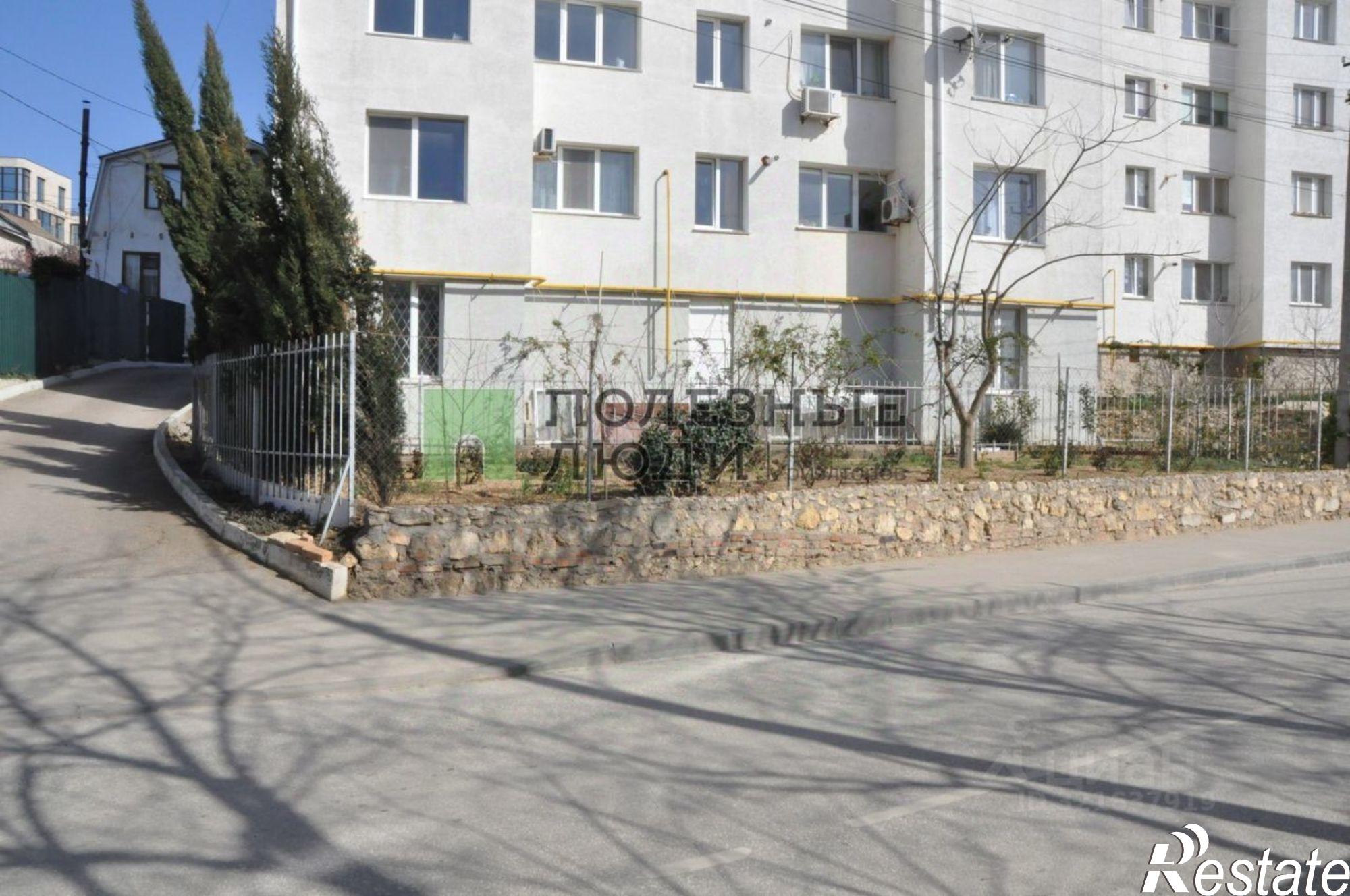 Купить помещение свободного назначения за 10 000 000 рублей на ул Загордянского, 24