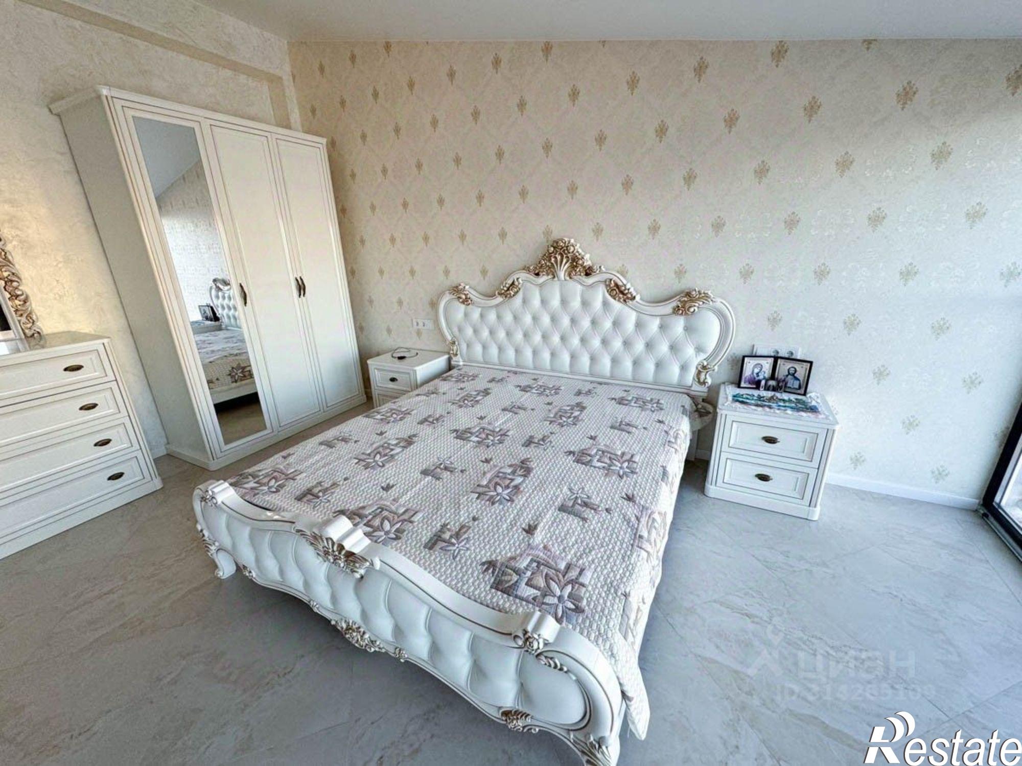 Купить квартиру за 26 600 000 рублей на Ялтинская улица, 14 литА к2