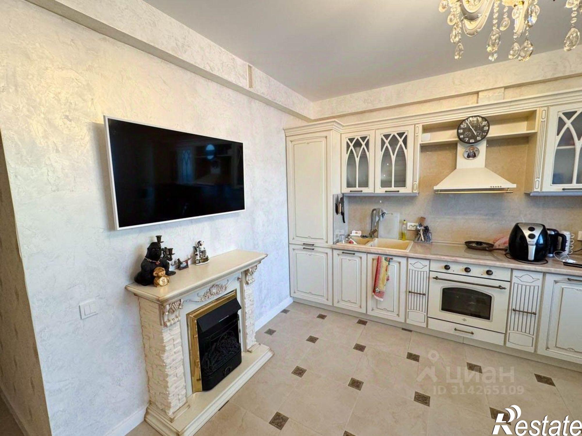 Купить квартиру за 26 600 000 рублей на Ялтинская улица, 14 литА к2