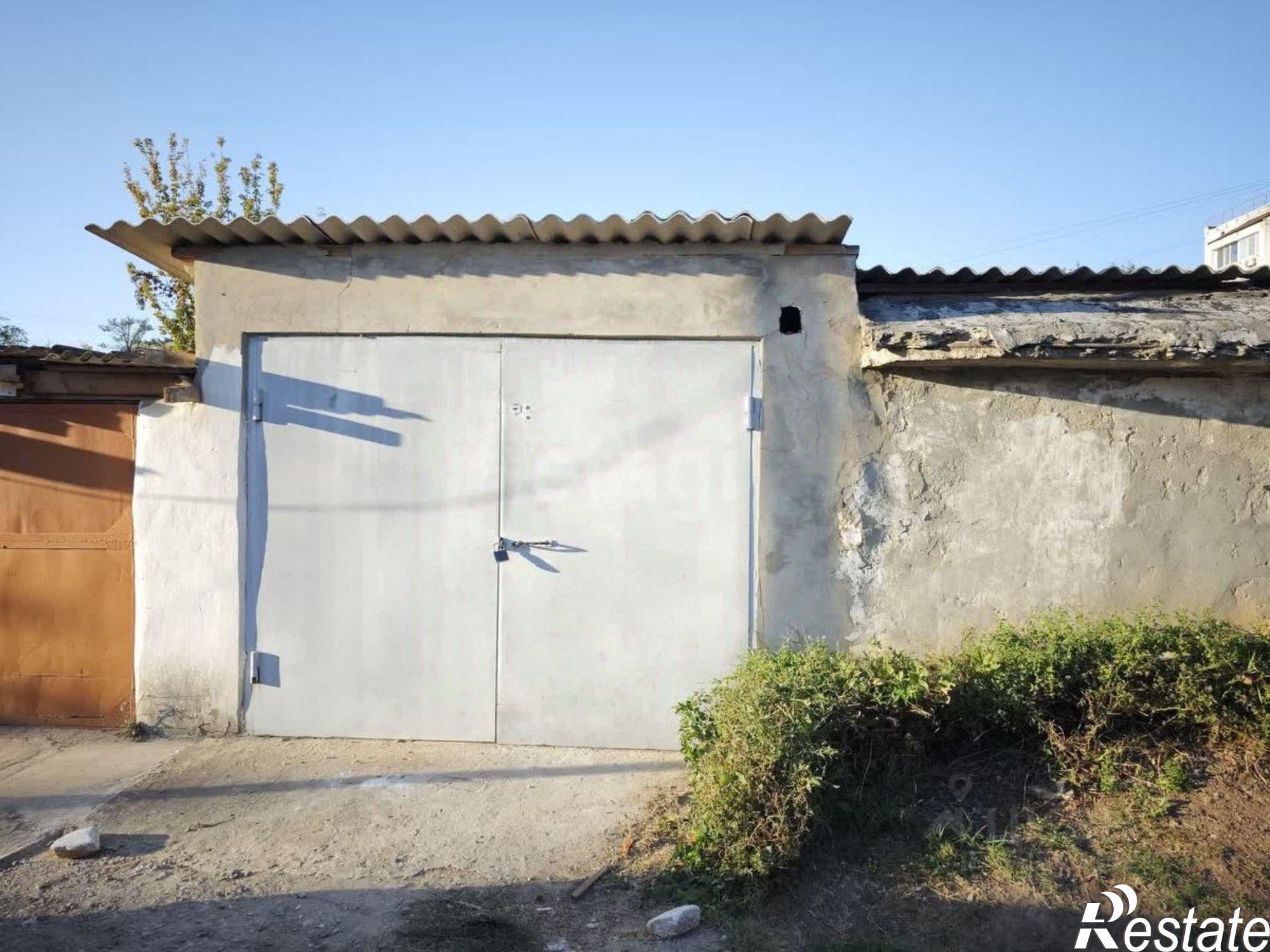 Купить гараж, место в паркинге за 1 200 000 рублей на ул Героев, 8