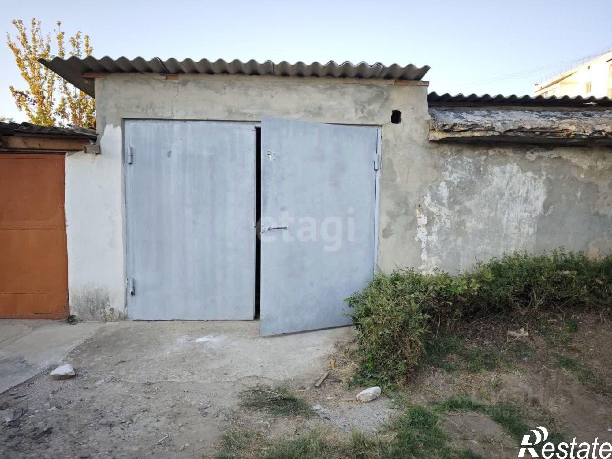 Купить гараж, место в паркинге за 1 200 000 рублей на ул Героев, 8