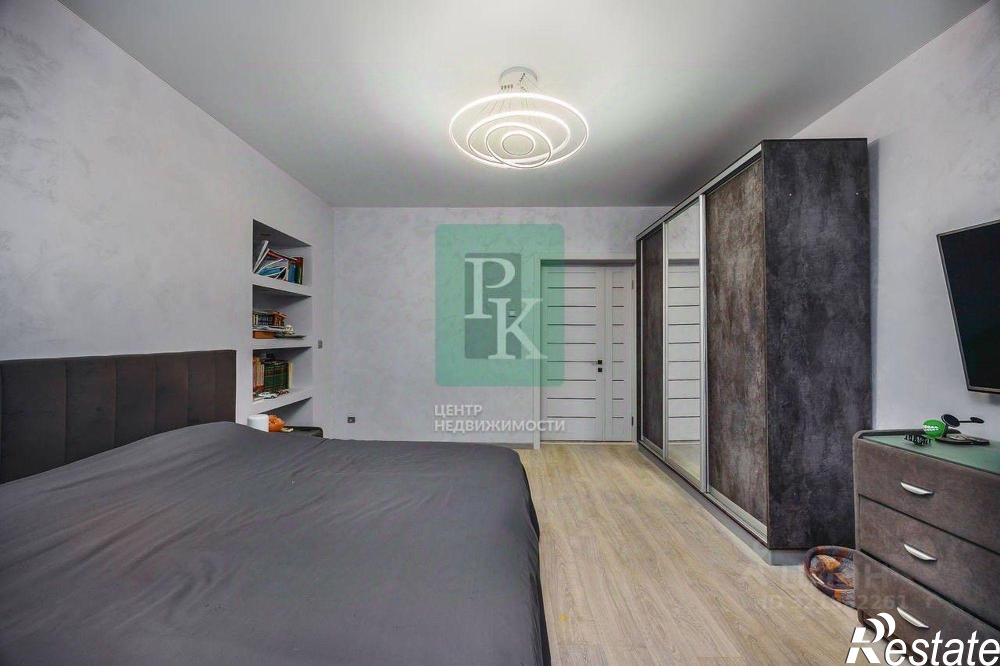 Купить квартиру за 18 000 000 рублей на Казачья улица, 1