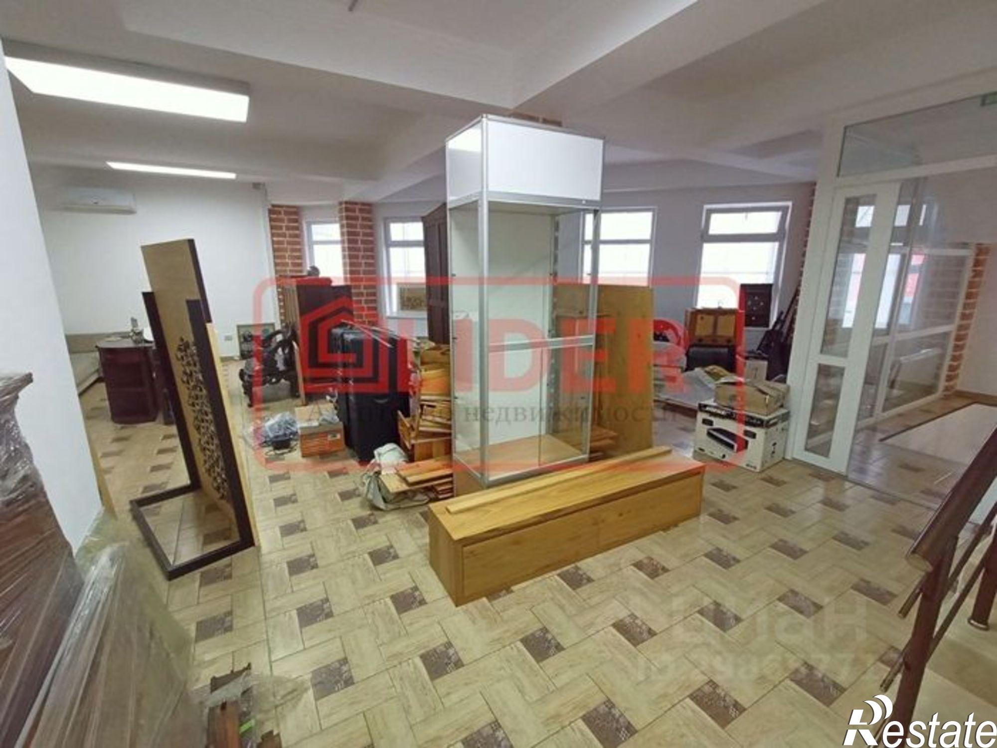 Сдать офис, помещение под офис за 180 000 рублей на улица Генерала Хрюкина