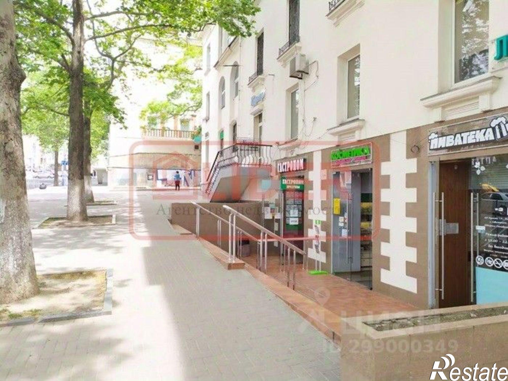 Сдать торговое помещение за 139 004 рублей на улица Адмирала Октябрьского