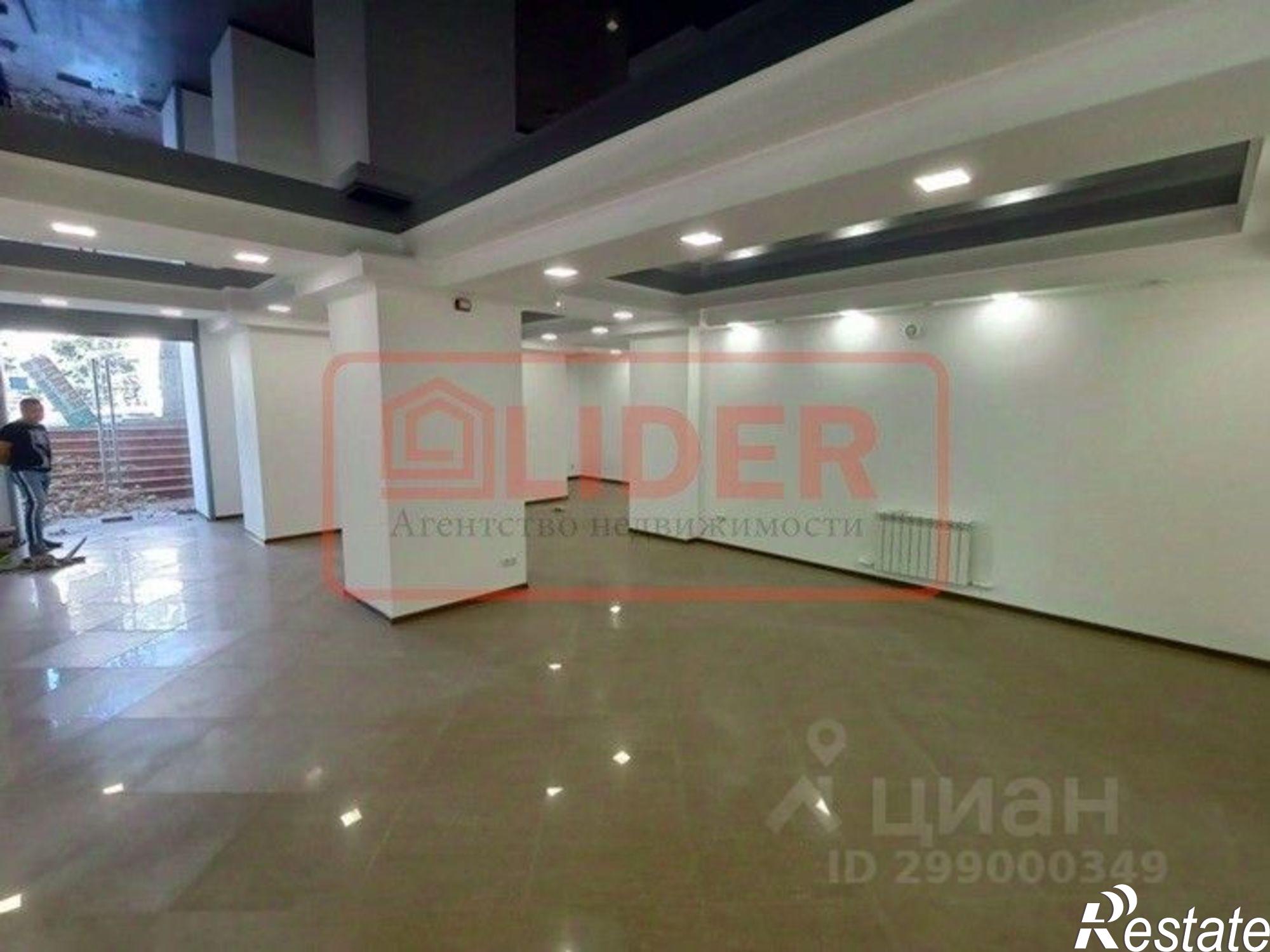 Сдать торговое помещение за 139 004 рублей на улица Адмирала Октябрьского