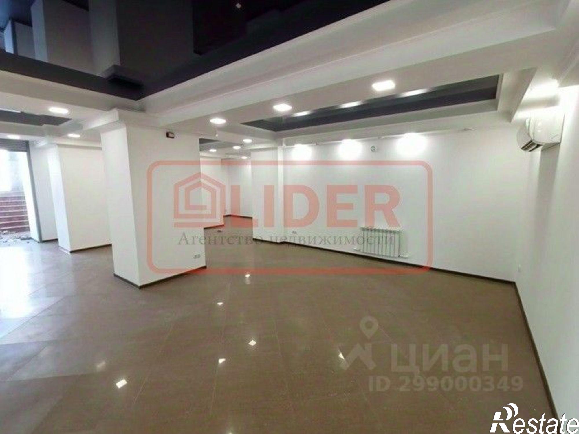 Сдать торговое помещение за 139 004 рублей на улица Адмирала Октябрьского