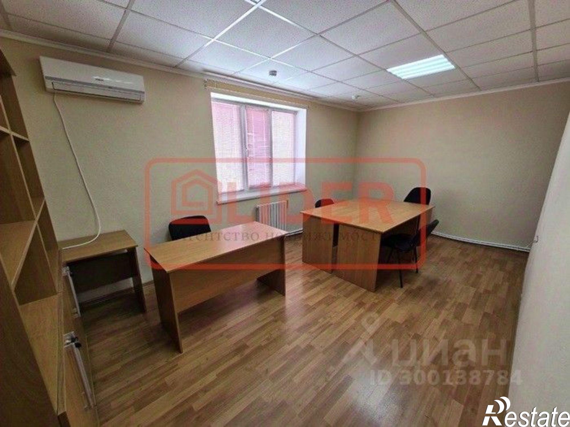 Сдать офис, помещение под офис за 20 000 рублей на Крым Респ, Севастополь, Воронина улица, 10