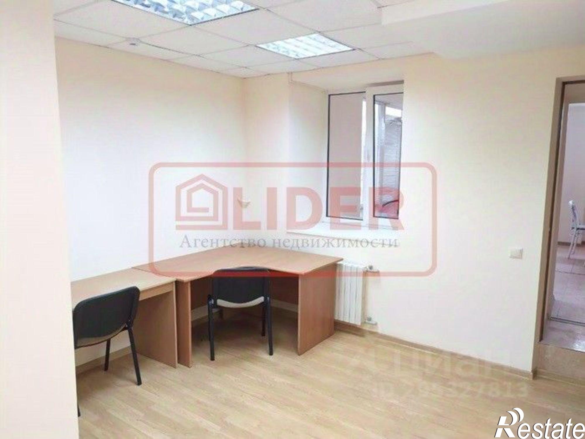 Сдать офис, помещение под офис за 100 004 рублей на Крым Респ, Севастополь, Большая Морская улица