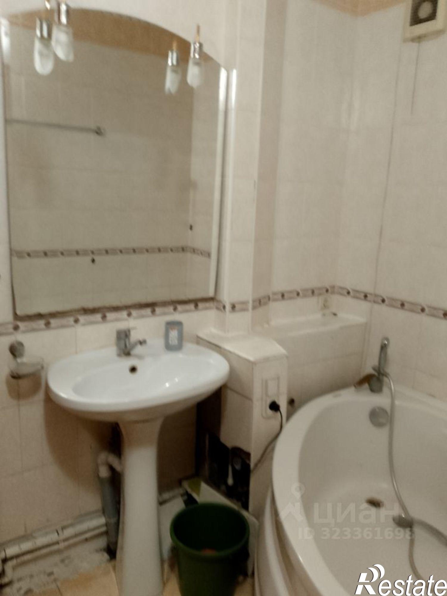 Сдать квартиру за 25 000 рублей на Керчь, улица Генерала Петрова