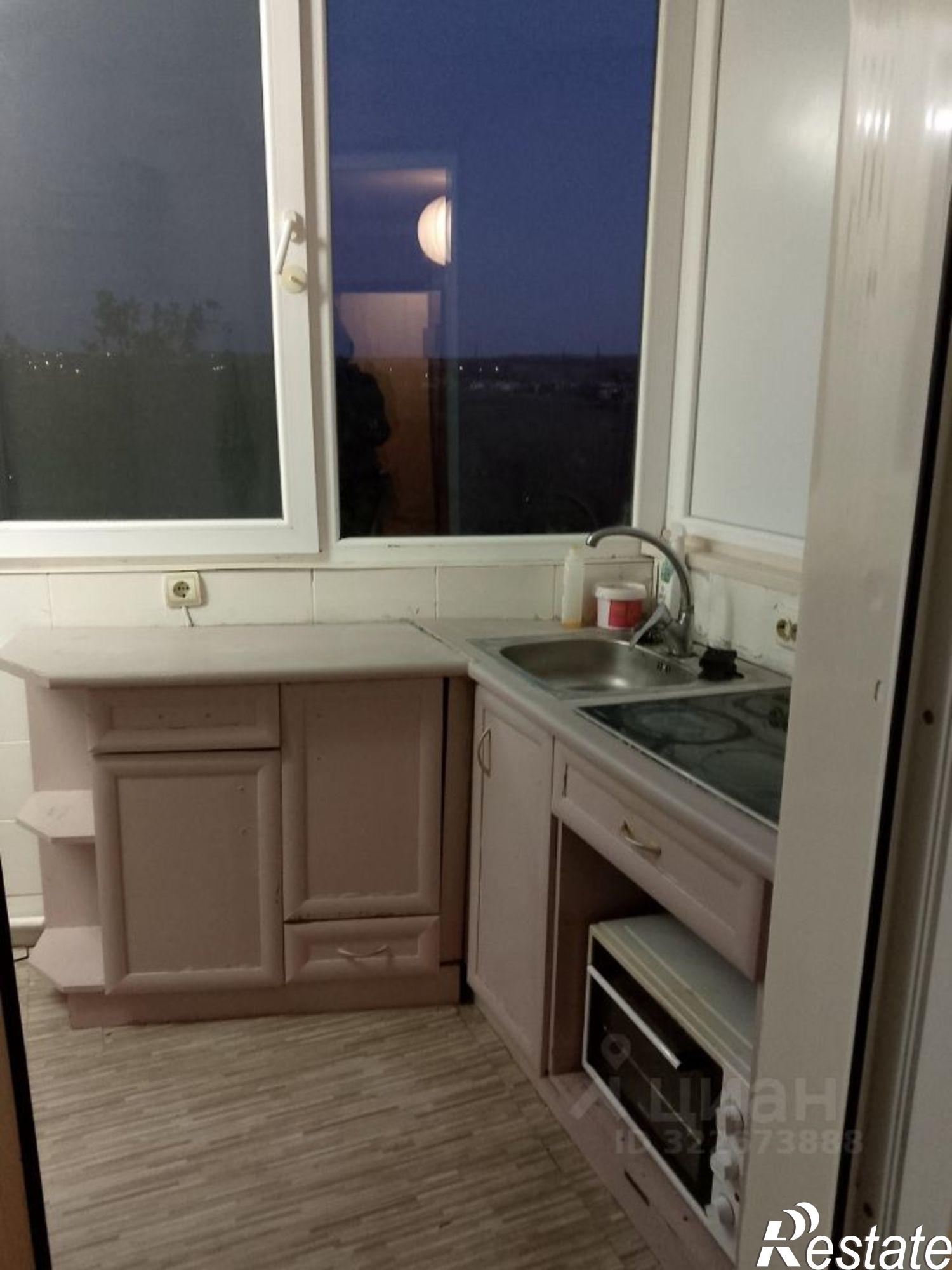 Сдать квартиру за 27 000 рублей на Керчь, улица Генерала Петрова