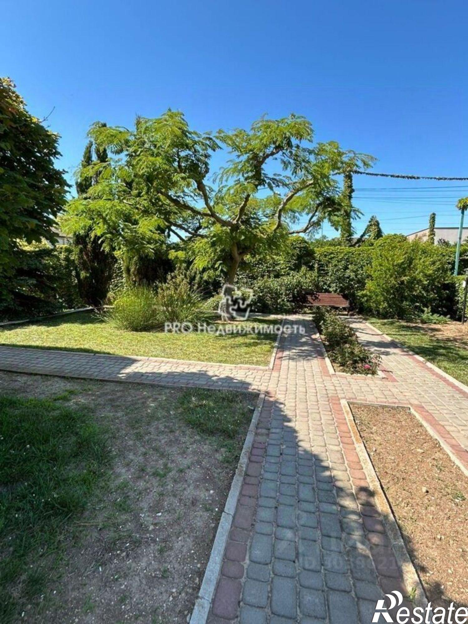 Сдать дачу, дом, коттедж за 600 000 рублей на улица Людмилы Бобковой