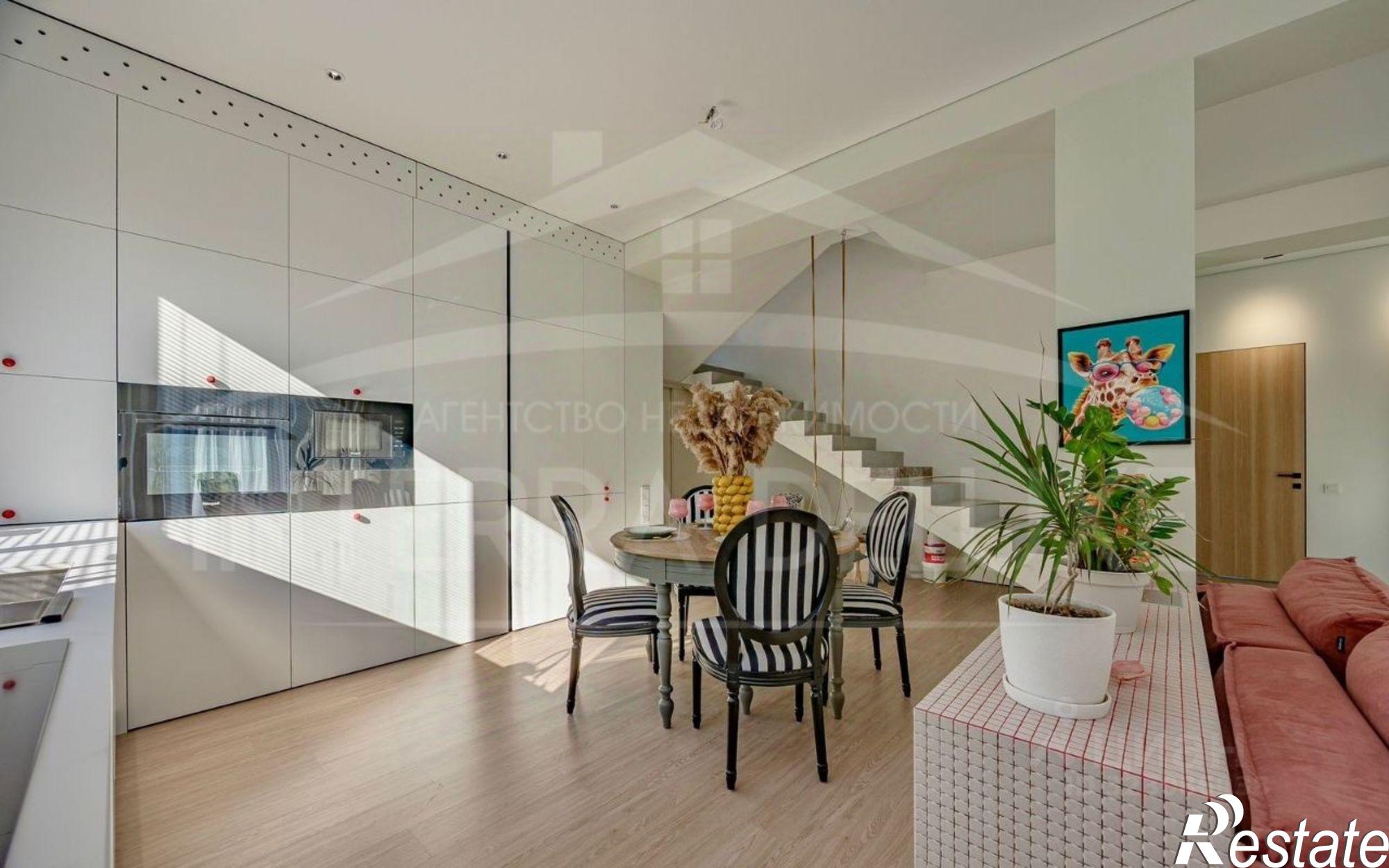 Сдать дачу, дом, коттедж за 250 000 рублей на Севастополь