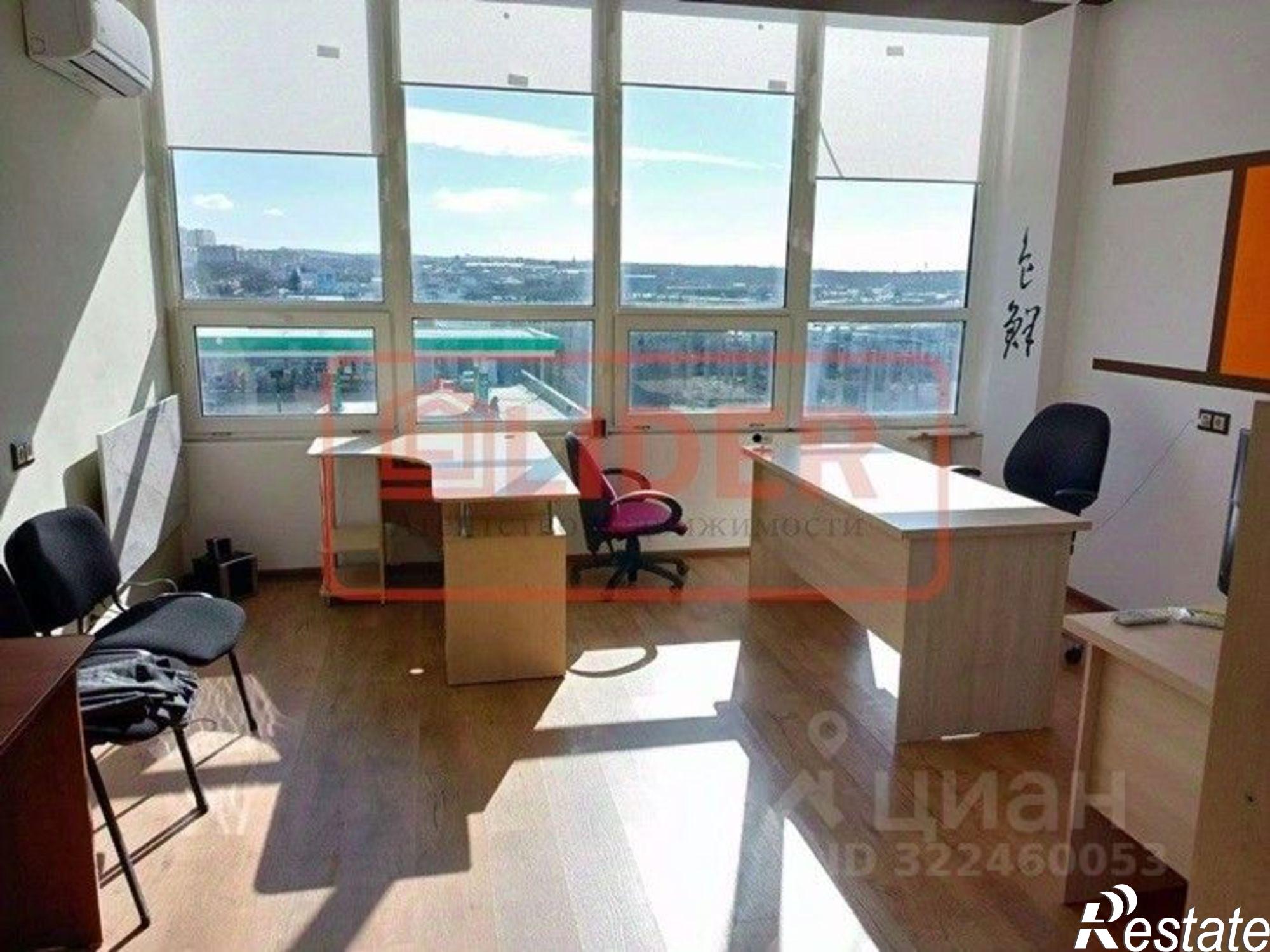 Сдать офис, помещение под офис за 26 424 рублей на Крым Респ, Севастополь, Хрусталева улица, 74а