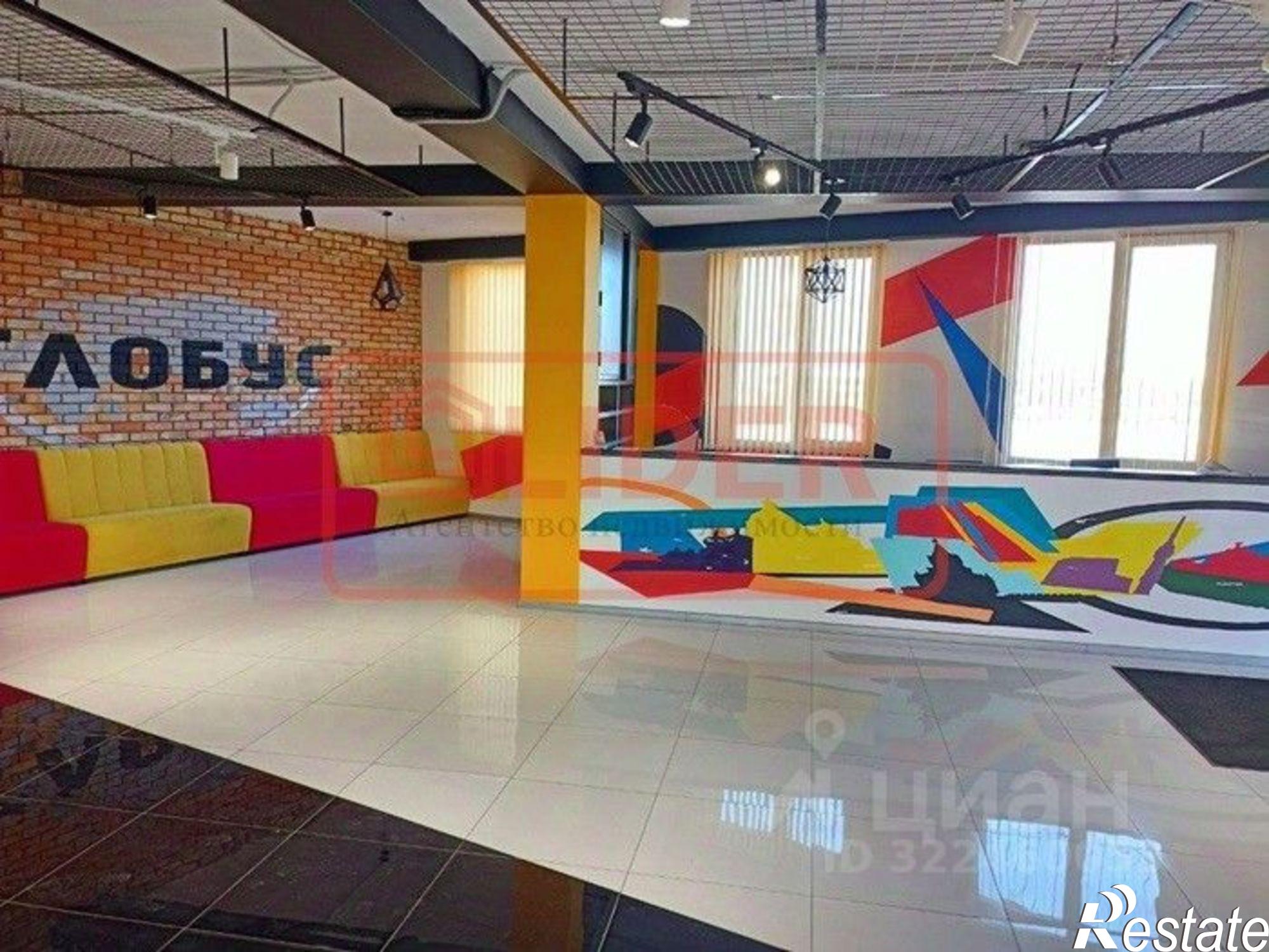 Сдать офис, помещение под офис за 26 424 рублей на Крым Респ, Севастополь, Хрусталева улица, 74а