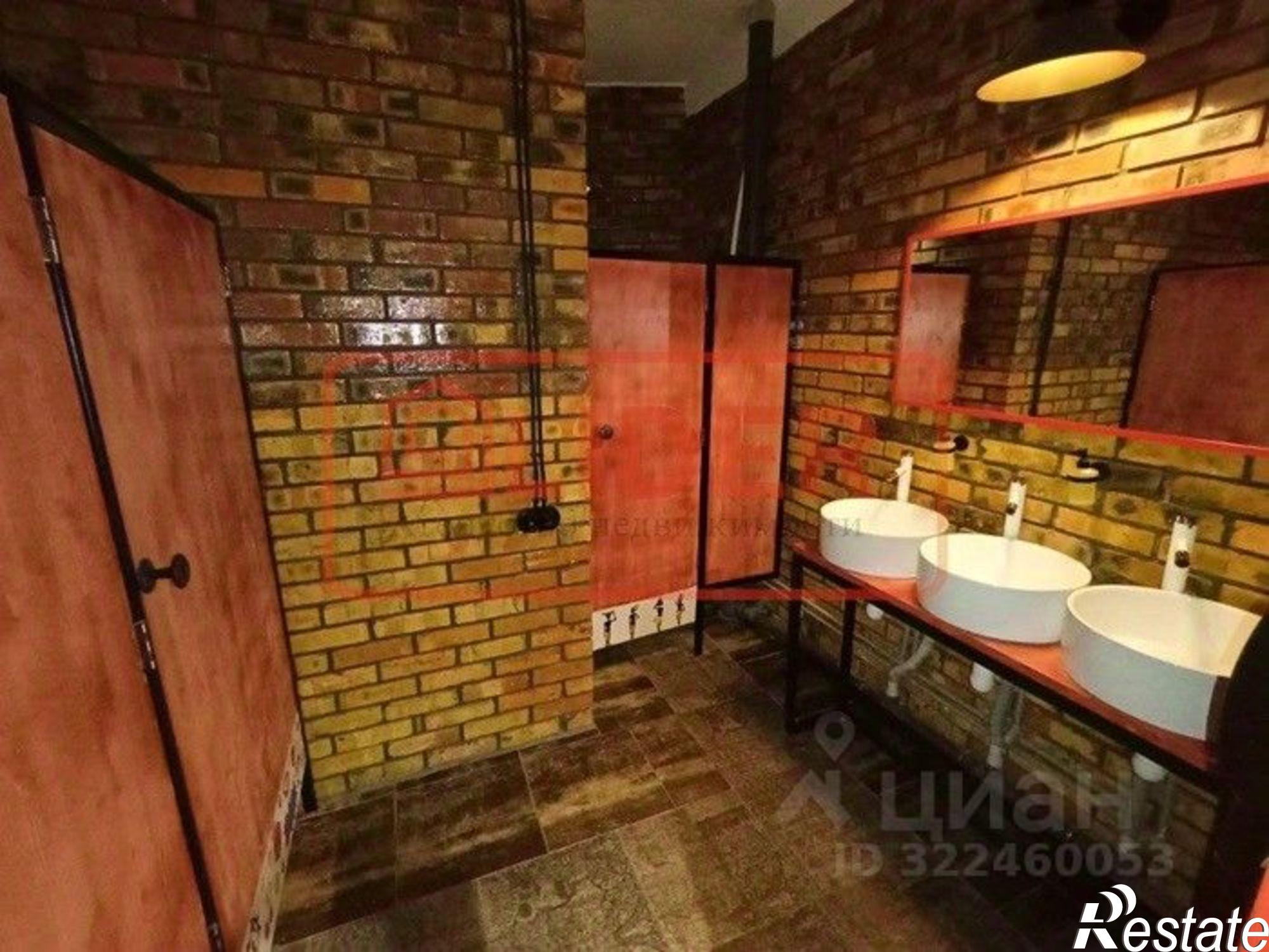 Сдать офис, помещение под офис за 26 424 рублей на Крым Респ, Севастополь, Хрусталева улица, 74а