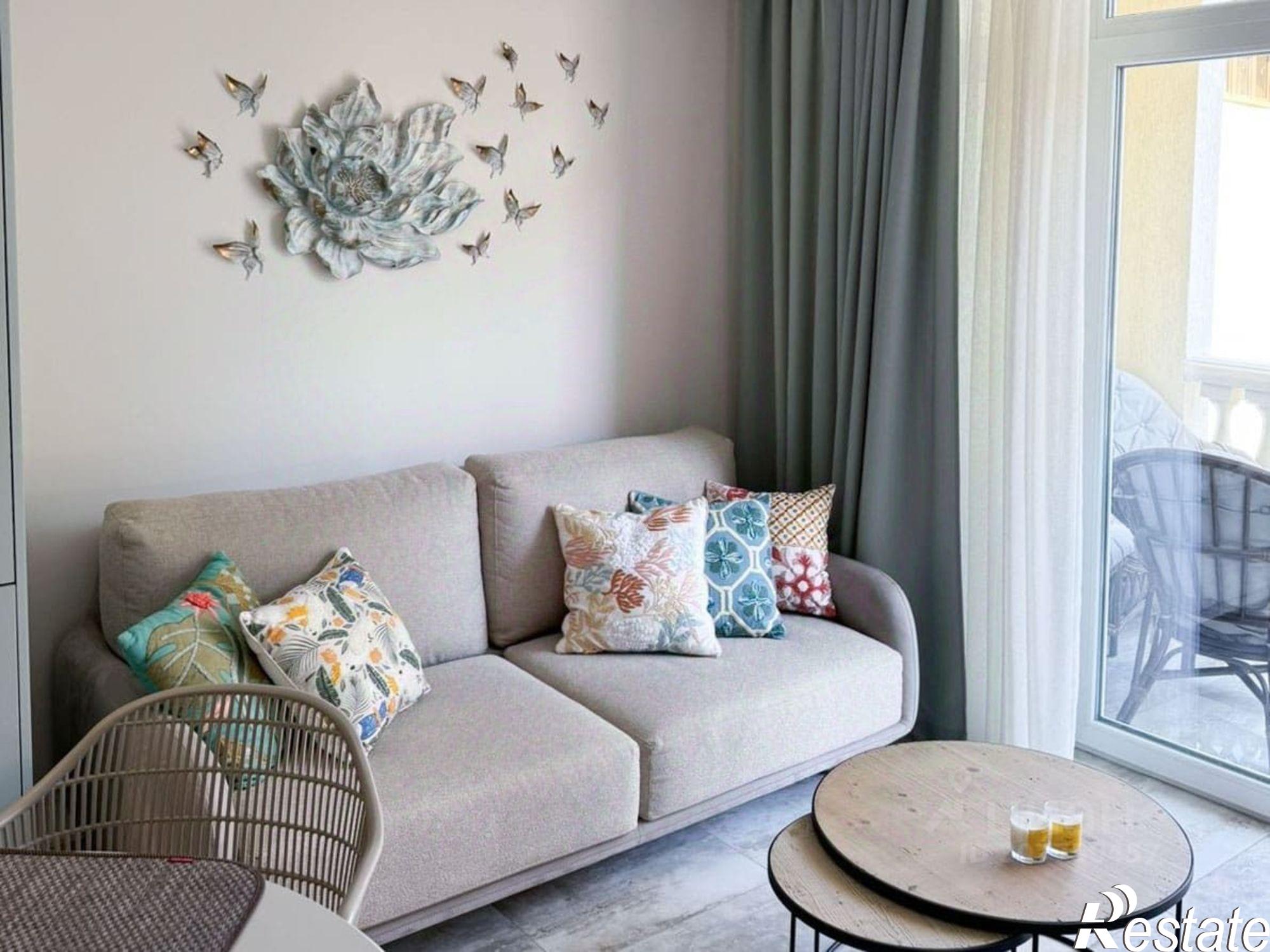 Купить квартиру за 18 000 000 рублей на Алушта муниципальный округ