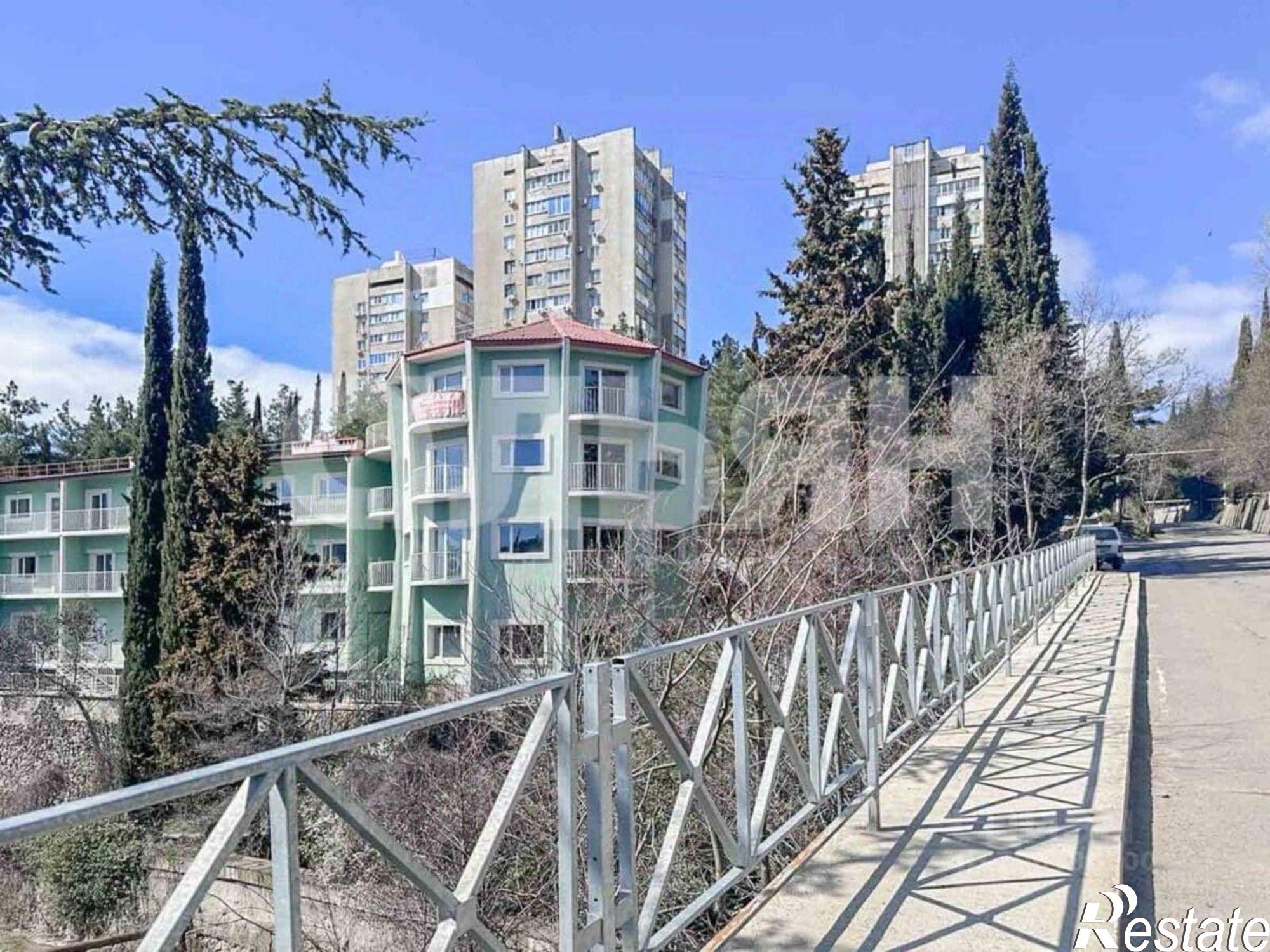 Купить квартиру за 6 204 000 рублей на пгт. Партенит, ул. Победы, д. 21