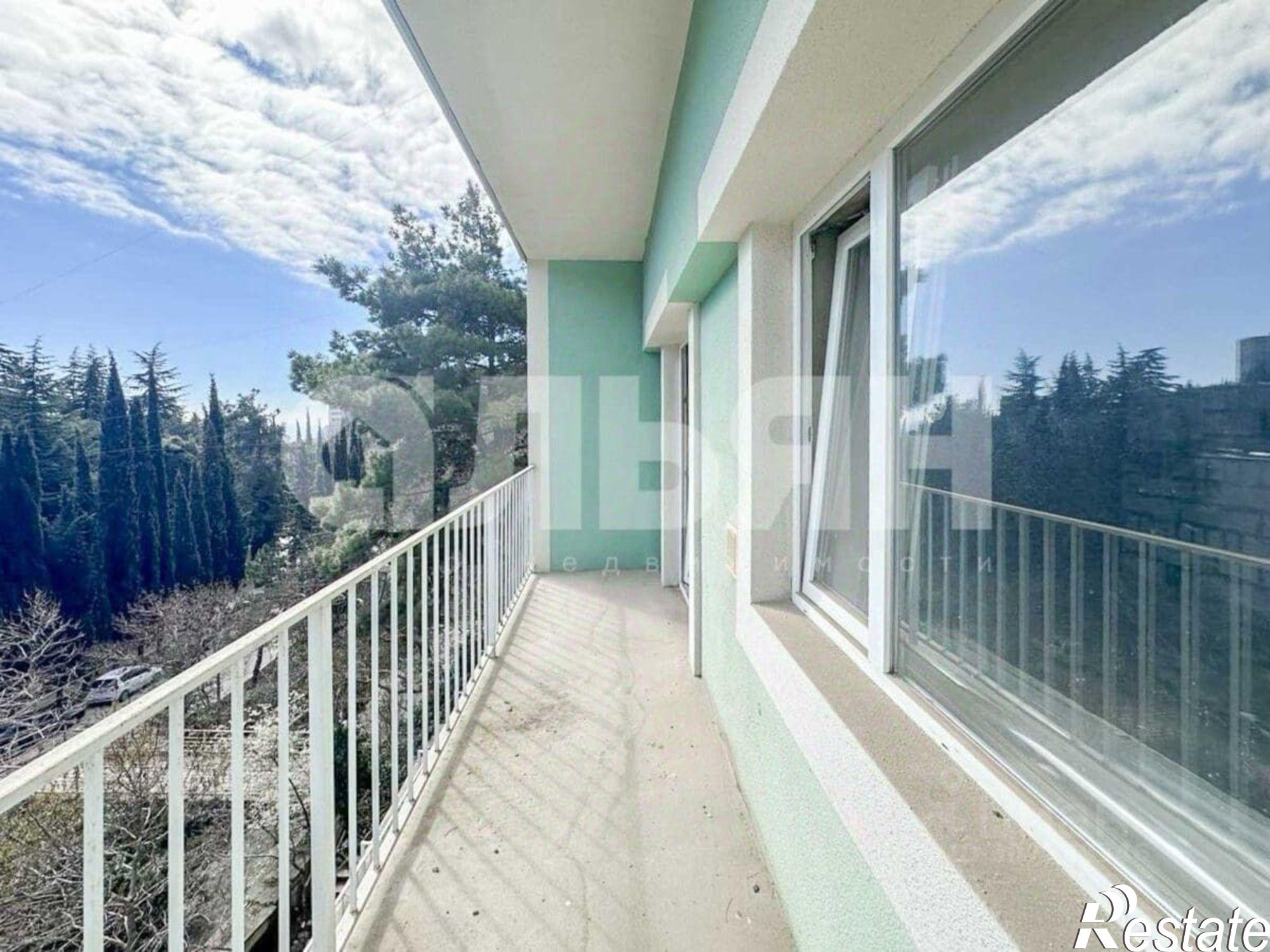 Купить квартиру за 5 950 000 рублей на пгт. Партенит, ул. Победы, д. 21