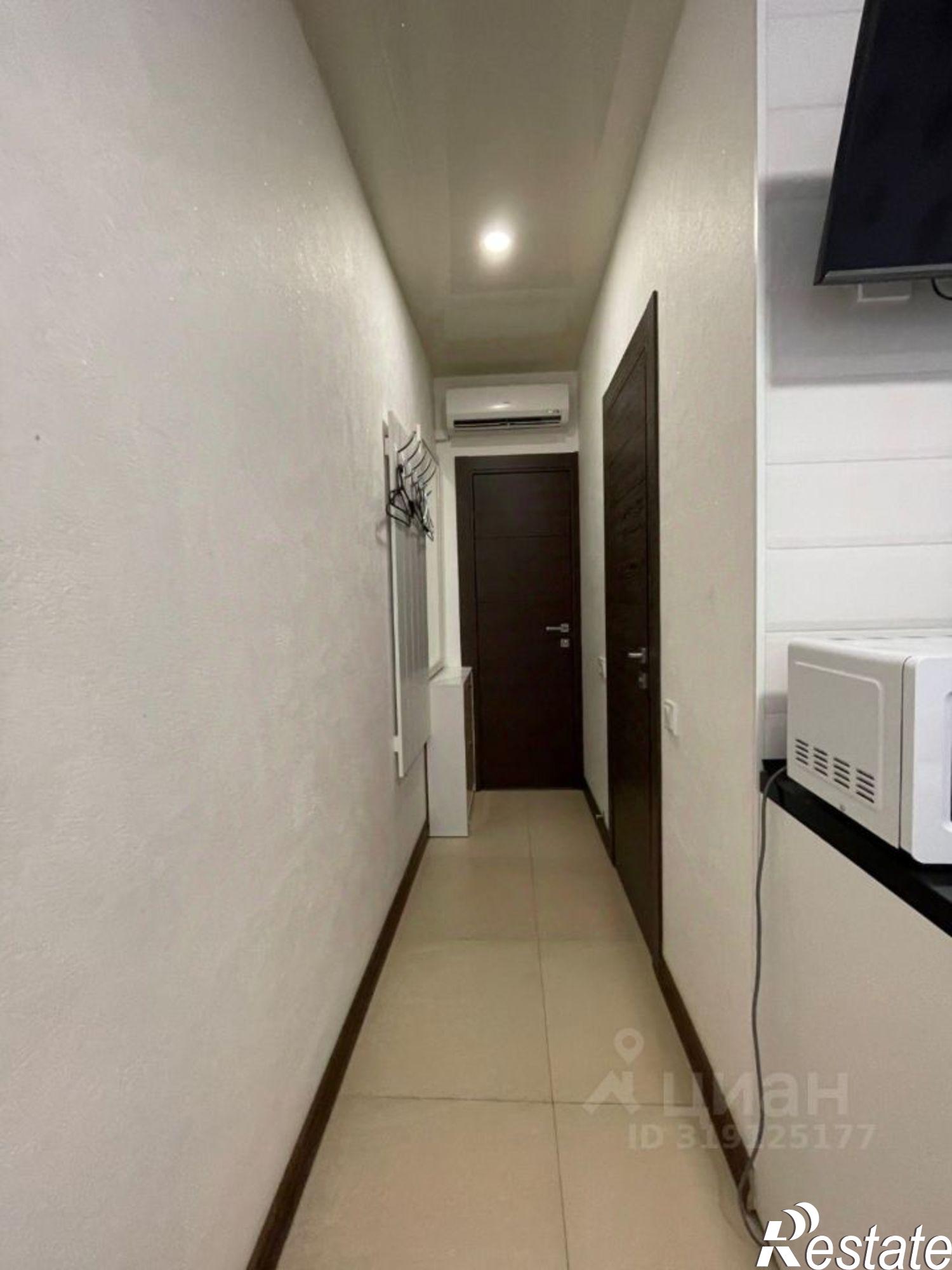 Купить квартиру за 17 000 000 рублей на Крым республика, улица Революции, 69