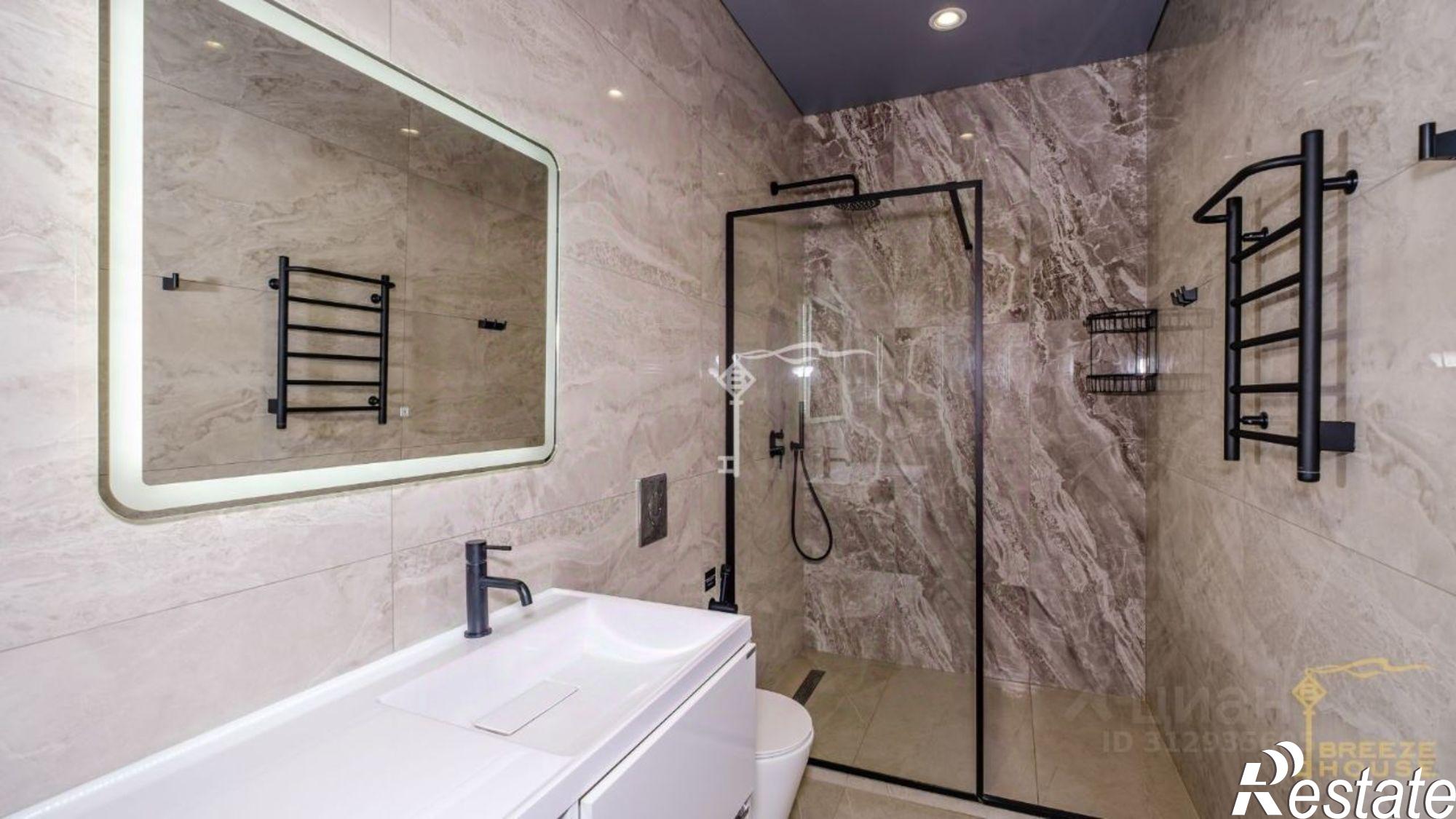 Купить квартиру за 28 545 000 рублей на г Ялта, улица Дражинского, д 48