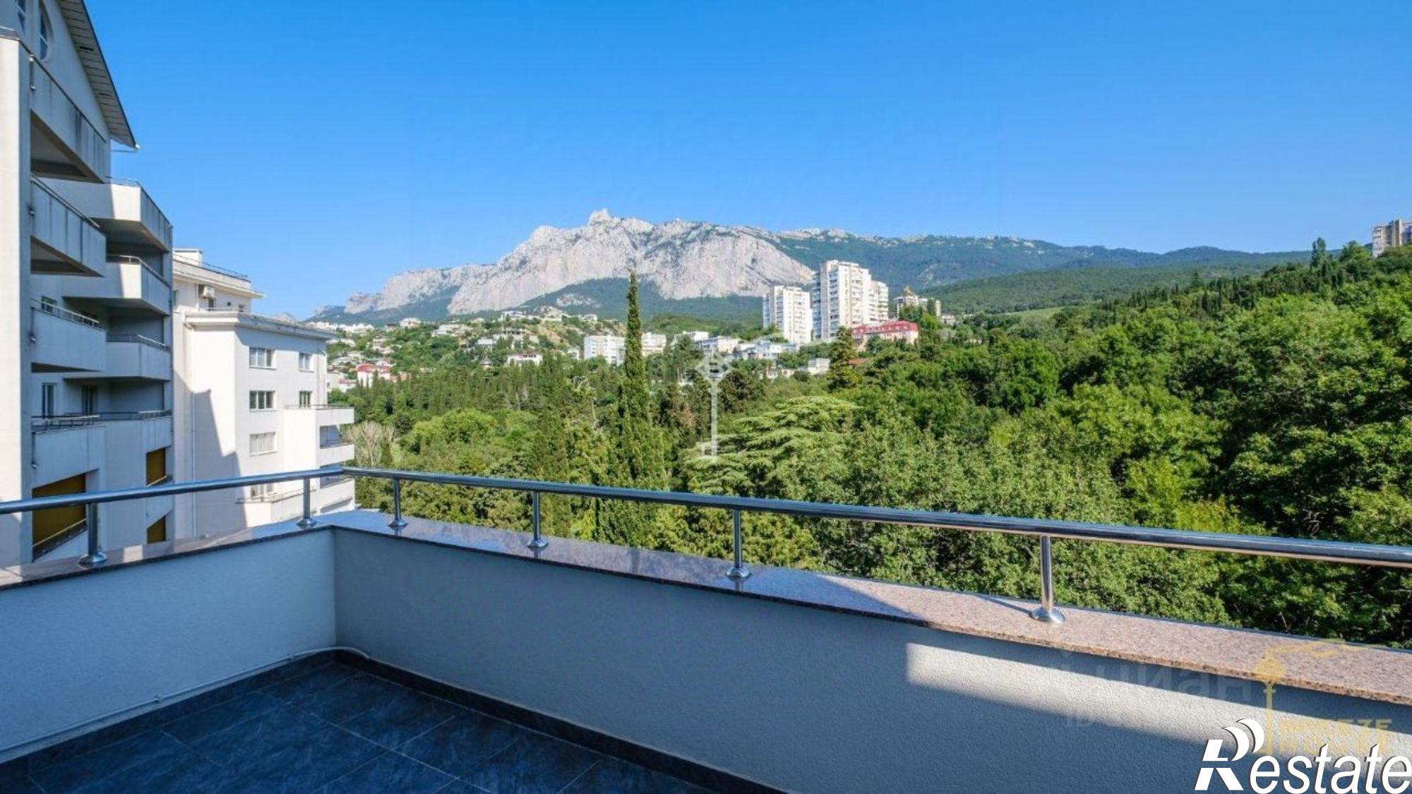 Купить квартиру за 70 000 000 рублей на Севастопольское шоссе, 52Х