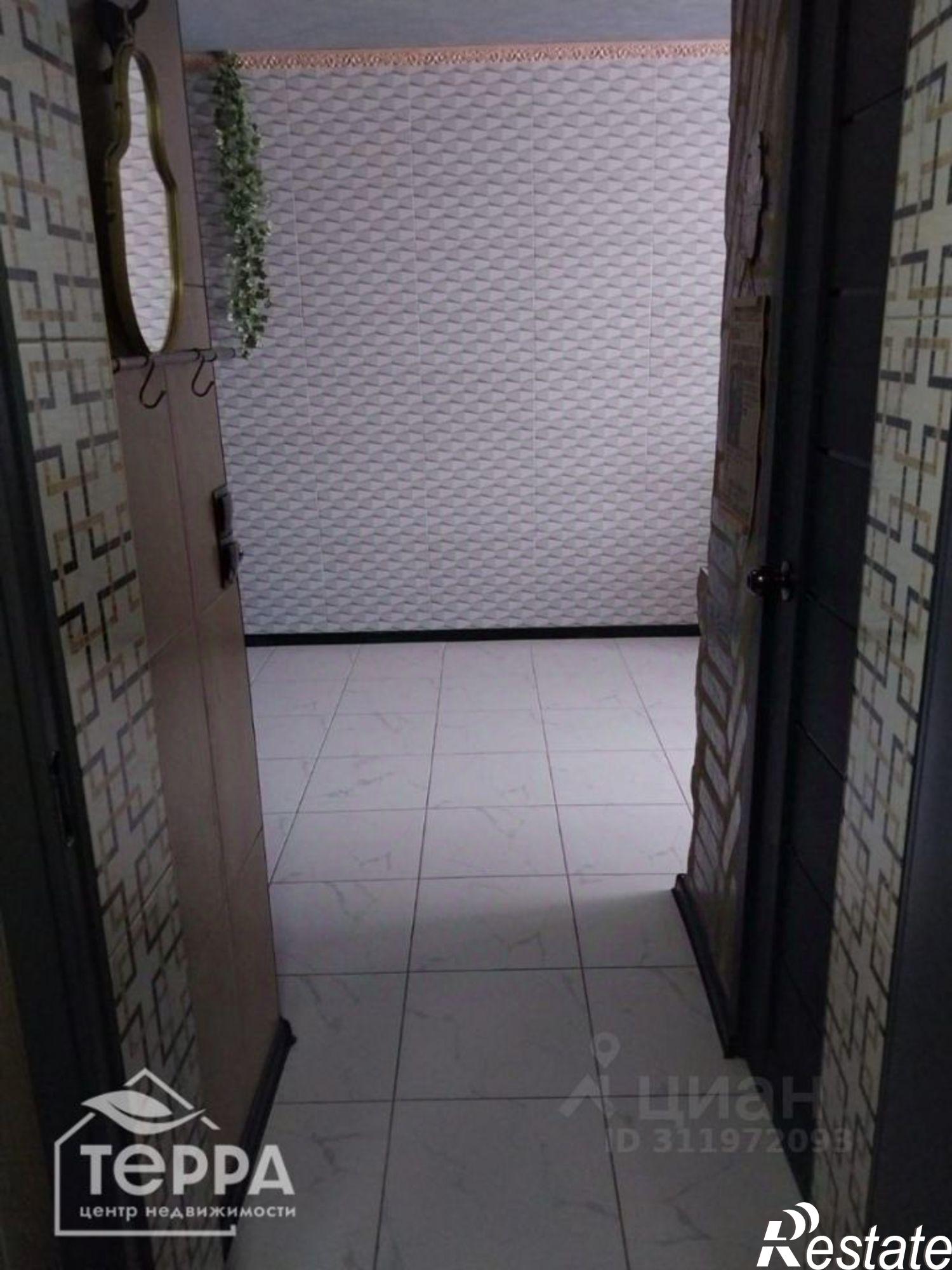 Купить квартиру за 6 900 000 рублей на Евпатория г., Победы пр-кт., 87б