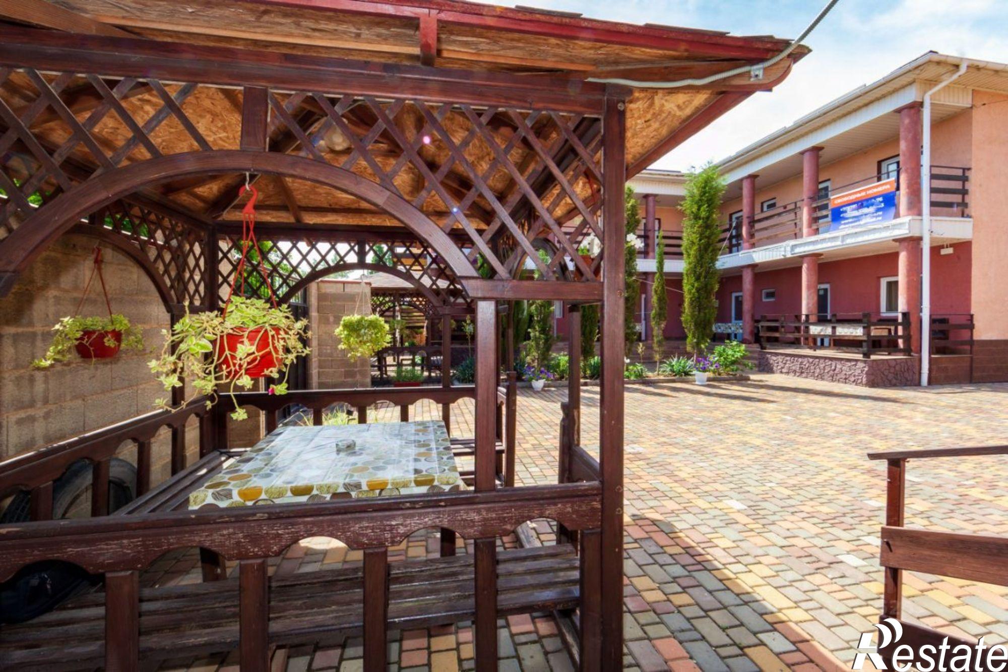 Купить ОСЗ, отдельно стоящее здание за 35 000 100 рублей на Морская улица