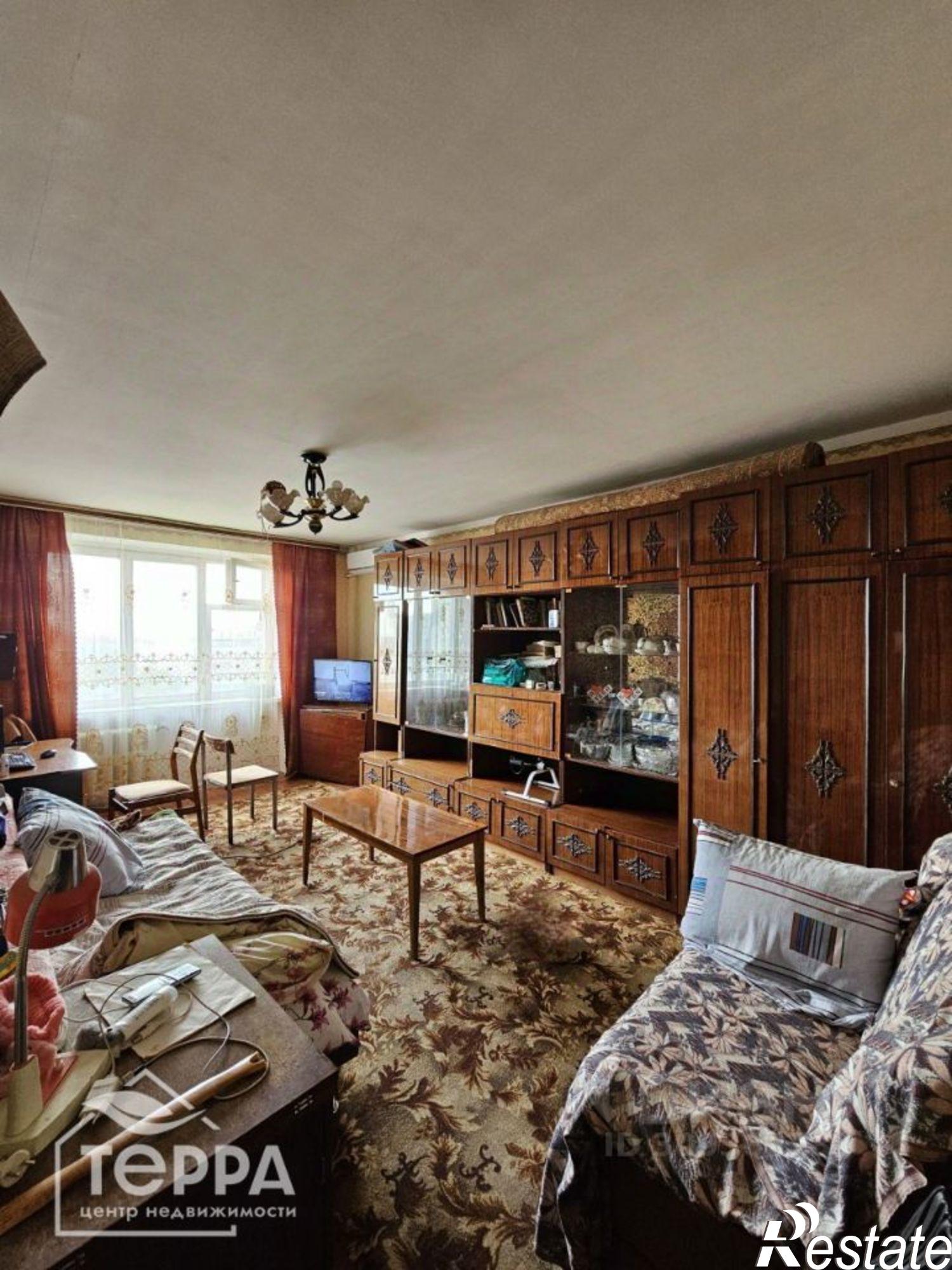 Купить квартиру за 9 000 000 рублей на Евпатория г., им.9-го Мая ул., 71