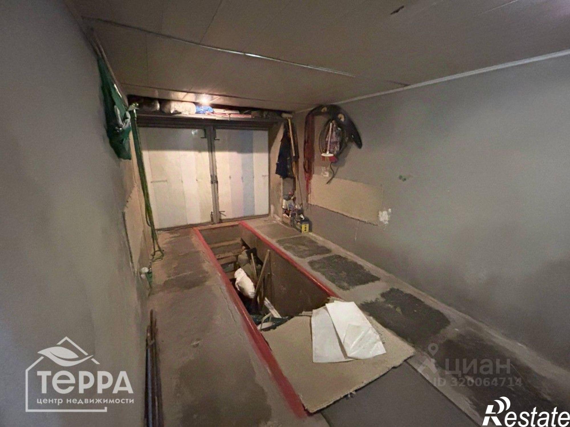 Купить квартиру за 16 000 000 рублей на Евпатория г., Толстого ул., 16