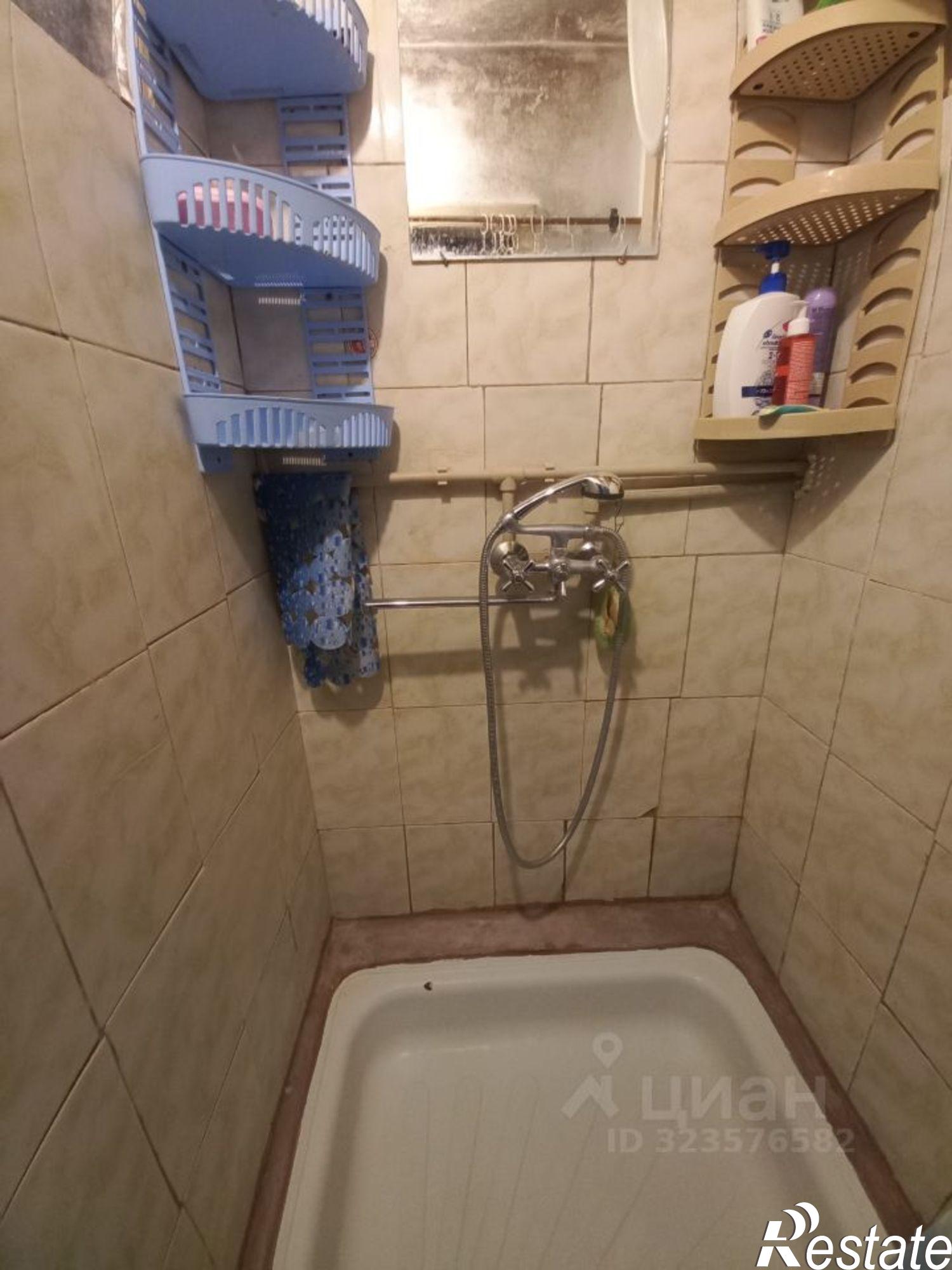 Купить комнату за 1 850 000 рублей на Севастополь, улица Героев Подводников, 8