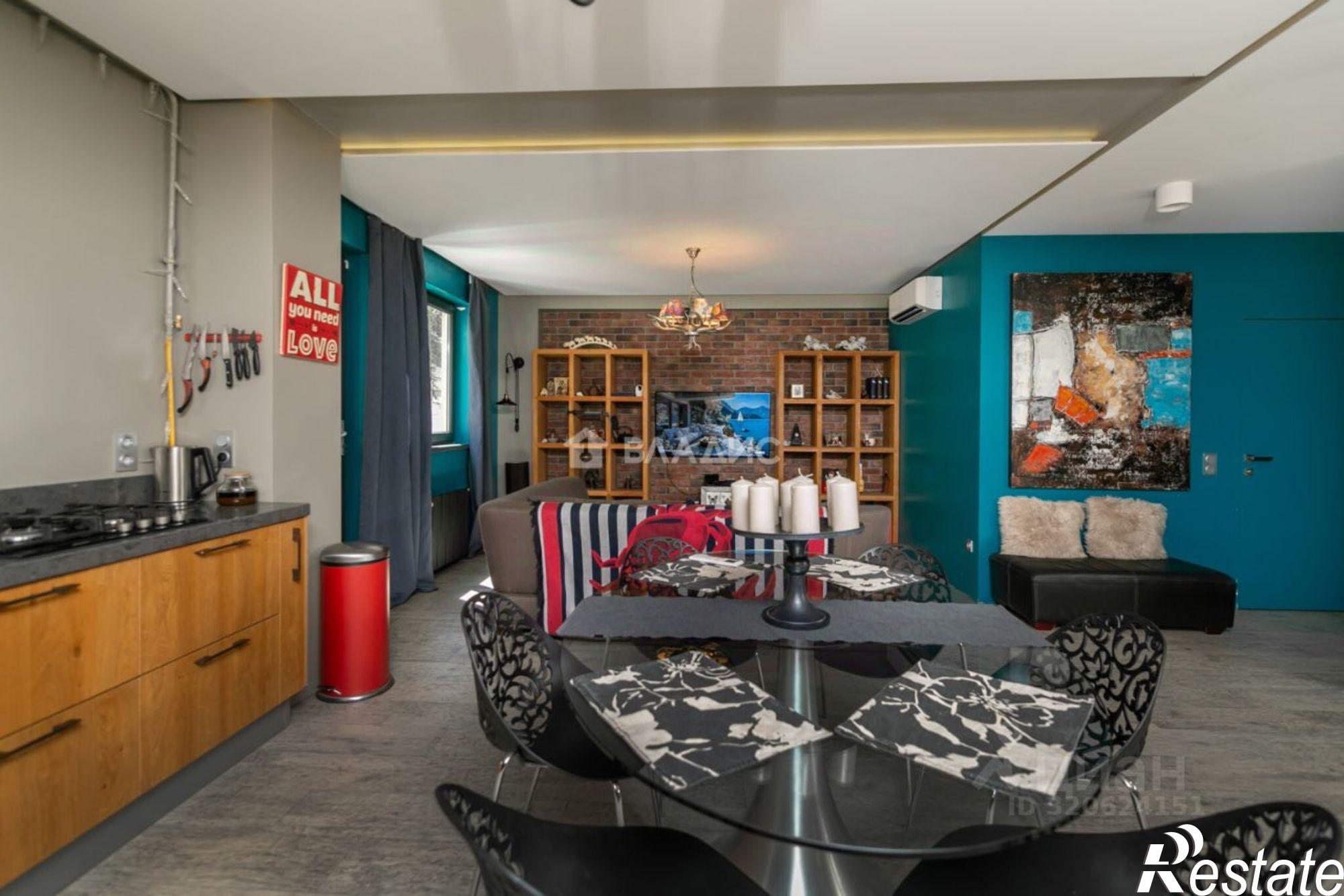 Купить квартиру за 26 000 000 рублей на Ялтинская улица, 7/1