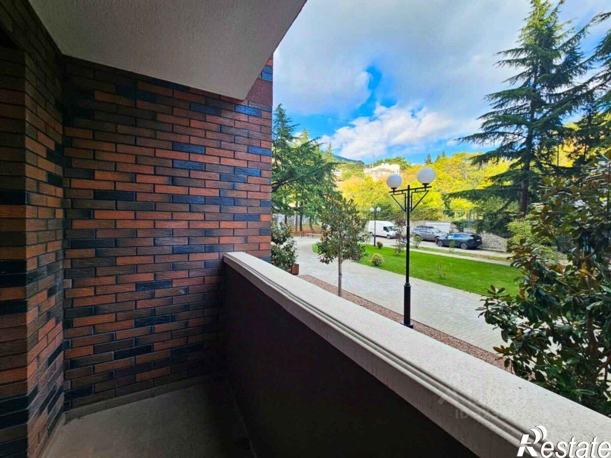 Купить квартиру за 10 550 000 рублей на улица Авроры, 77 к1