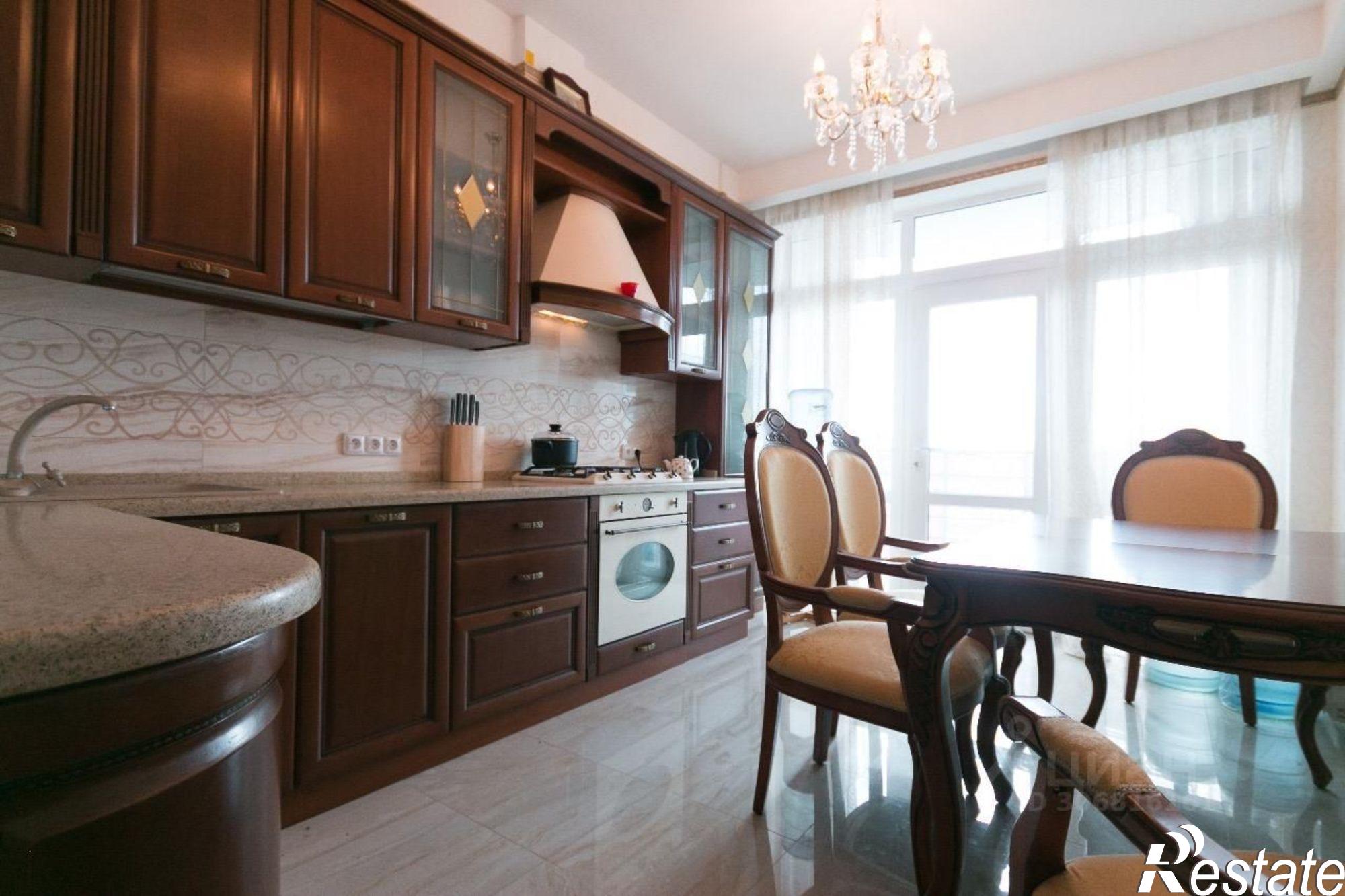 Купить квартиру за 34 400 000 рублей на Ялтинская, 16