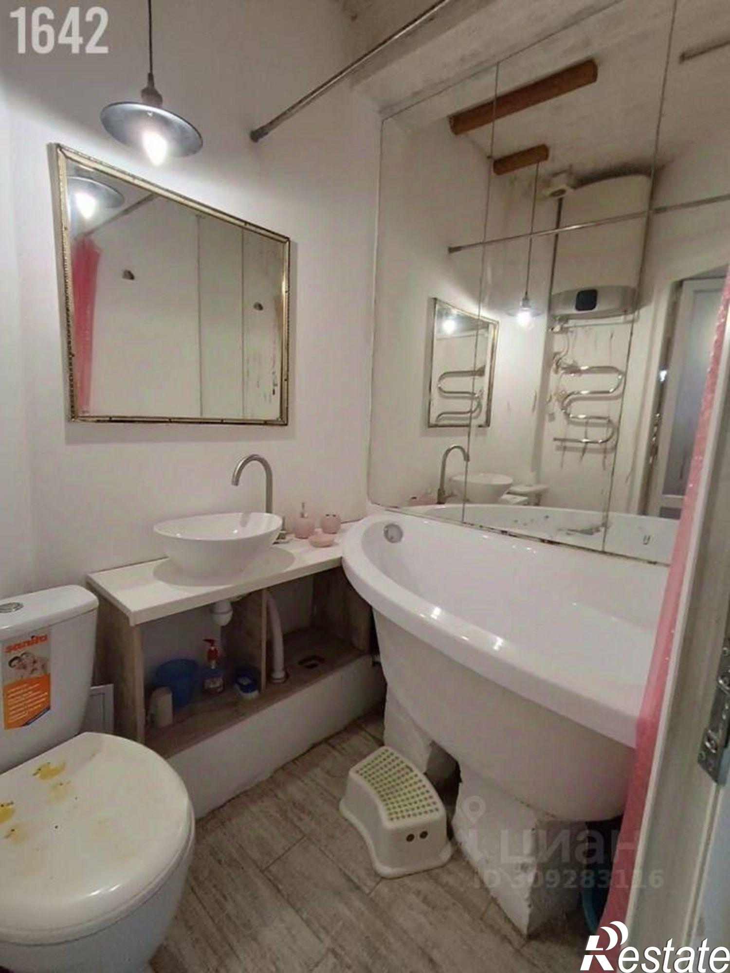 Купить квартиру за 4 000 000 рублей на Челюскинцев улица, 57/2