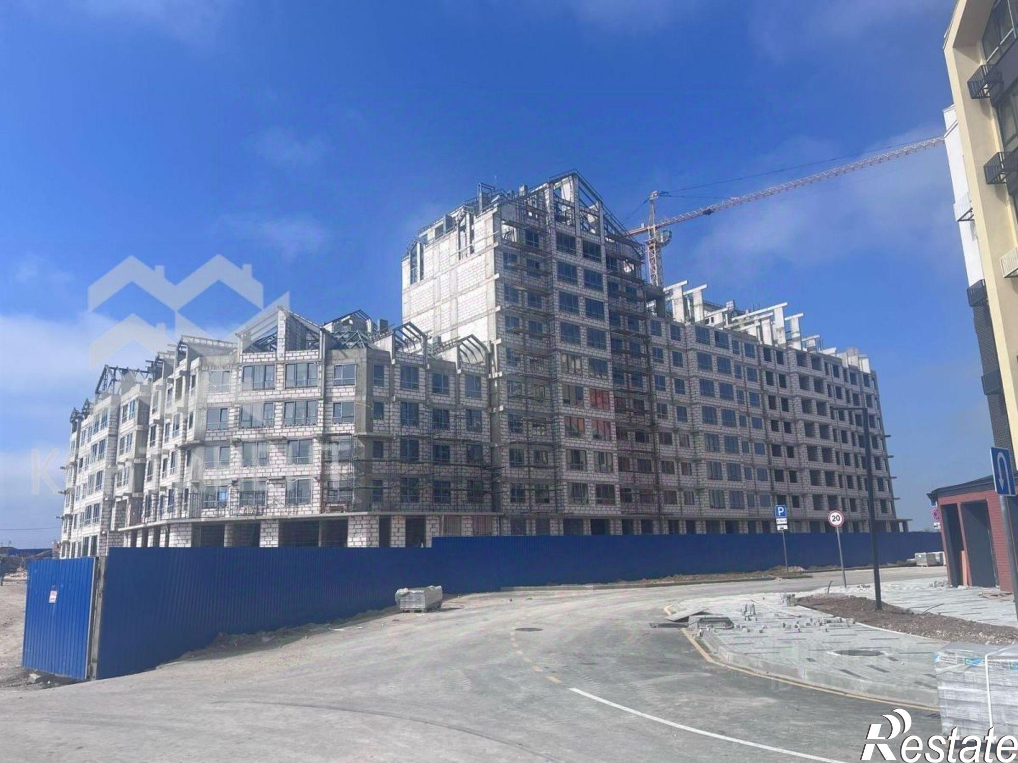 Купить квартиру за 9 308 180 рублей на Морская улица, 12