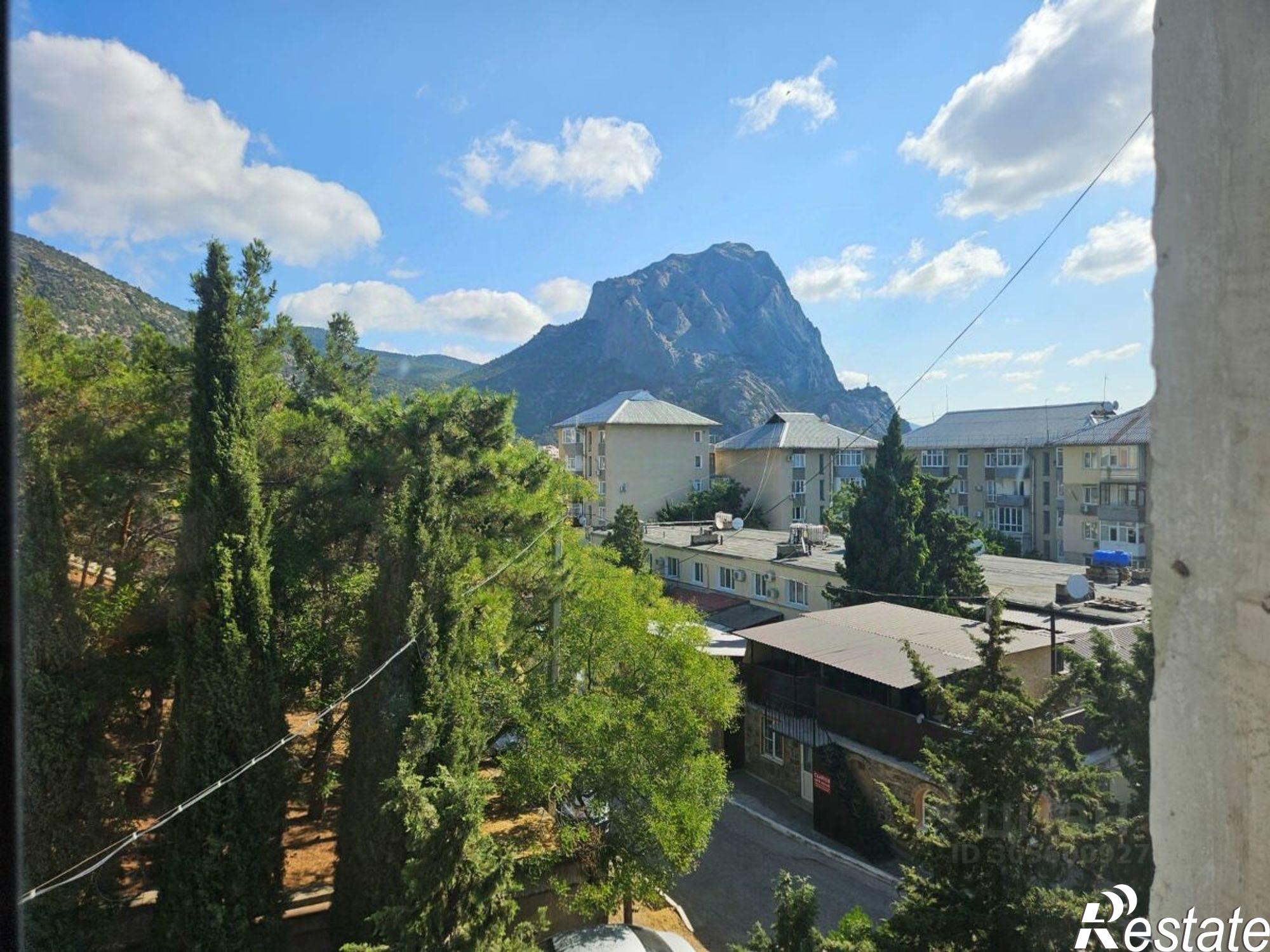 Купить квартиру за 13 500 000 рублей на улица Голицына, 30