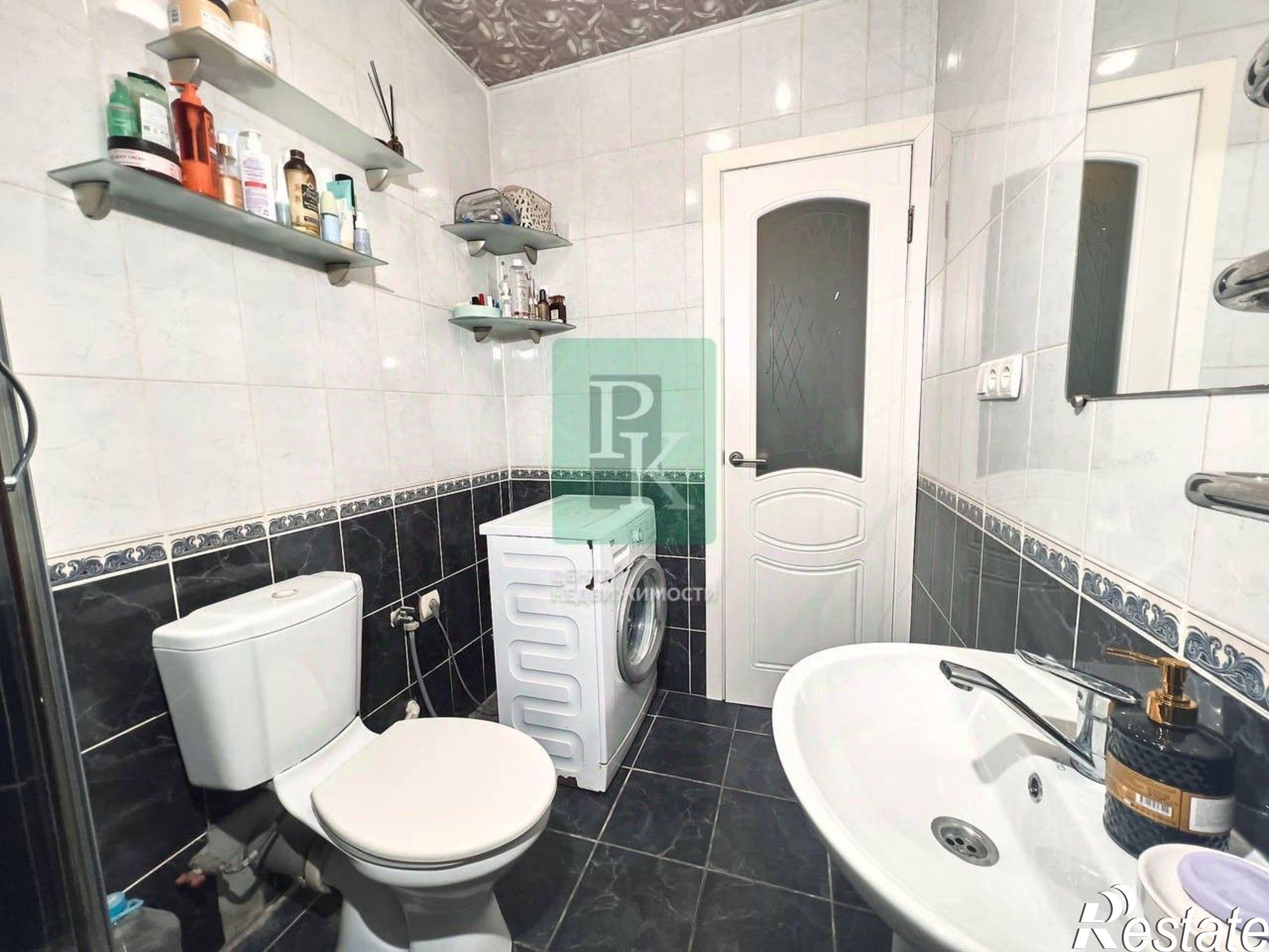 Купить квартиру за 5 700 000 рублей на улица Вакуленчука, 53/10