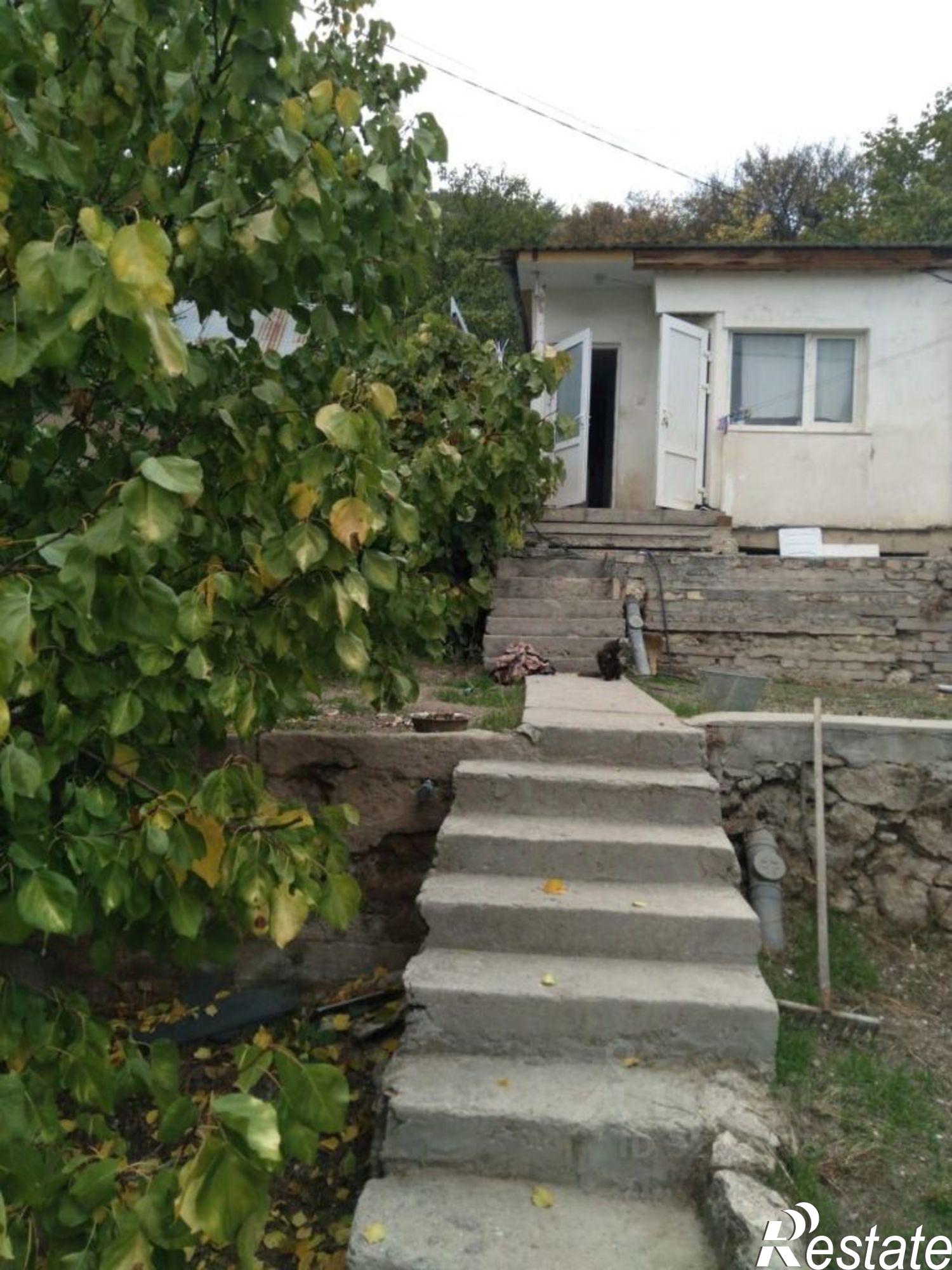 Купить дачу, дом, коттедж за 3 500 000 рублей на улица Раенко, 6