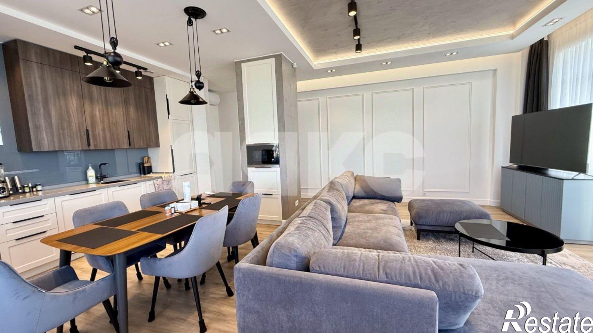 Купить квартиру за 22 000 000 рублей на Симферополь г., Центральный