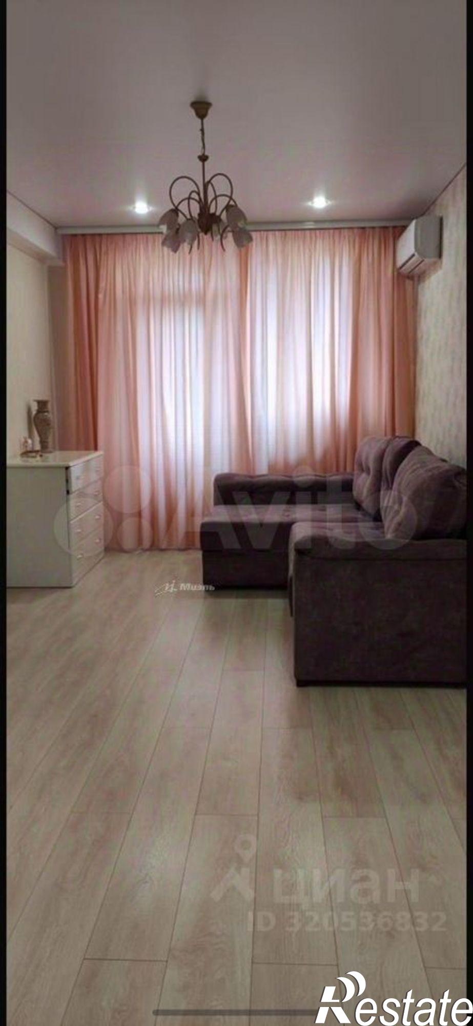 Купить квартиру за 10 990 000 рублей на улица Хрусталёва, 53