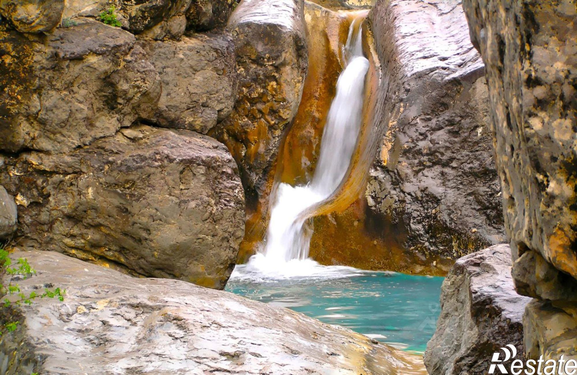 Купить дачу, дом, коттедж за 4 627 740 рублей на муниципальный округ Алушта