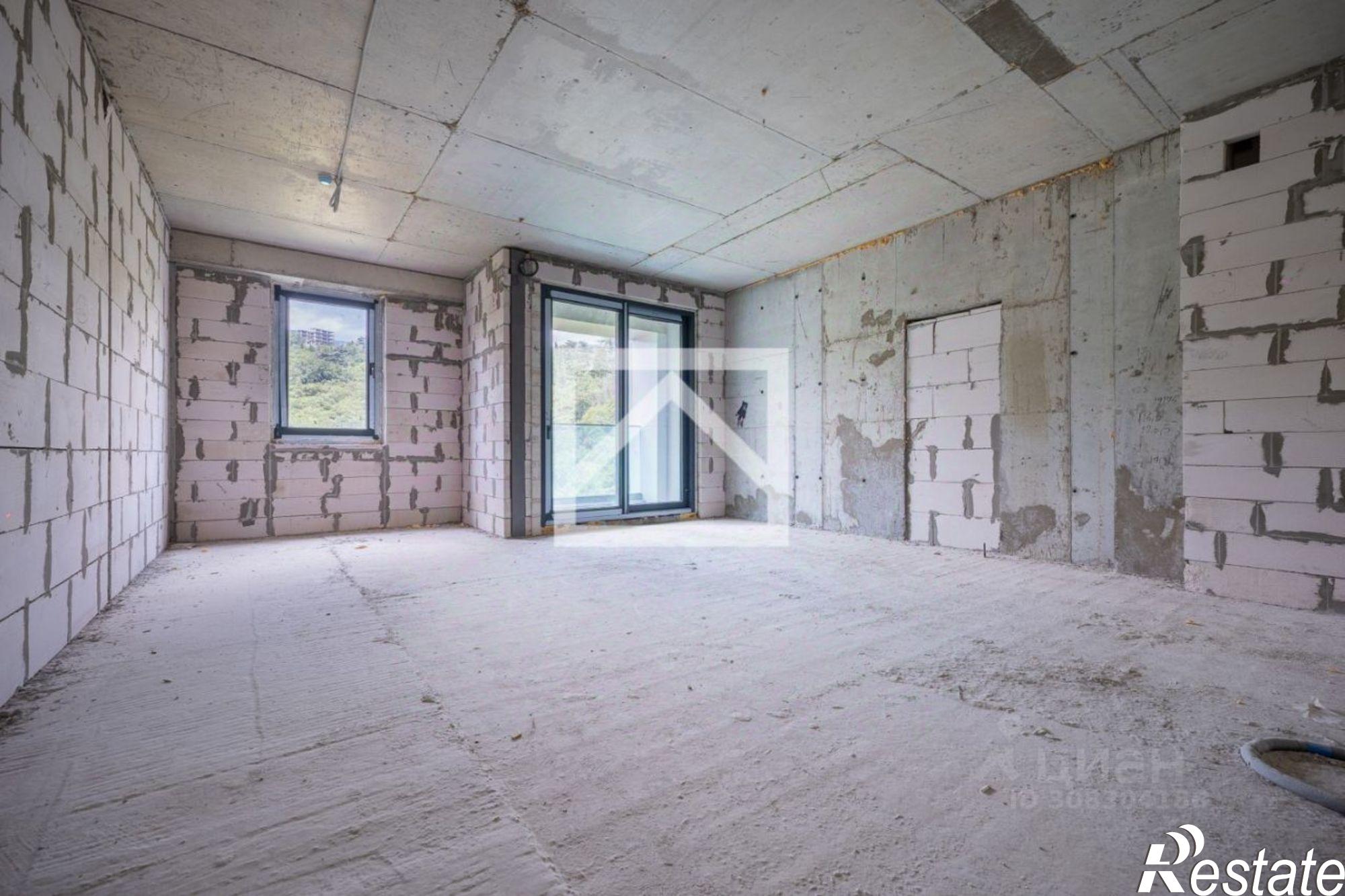 Купить квартиру за 17 698 500 рублей на Ялта г., Дражинского ул., д.48