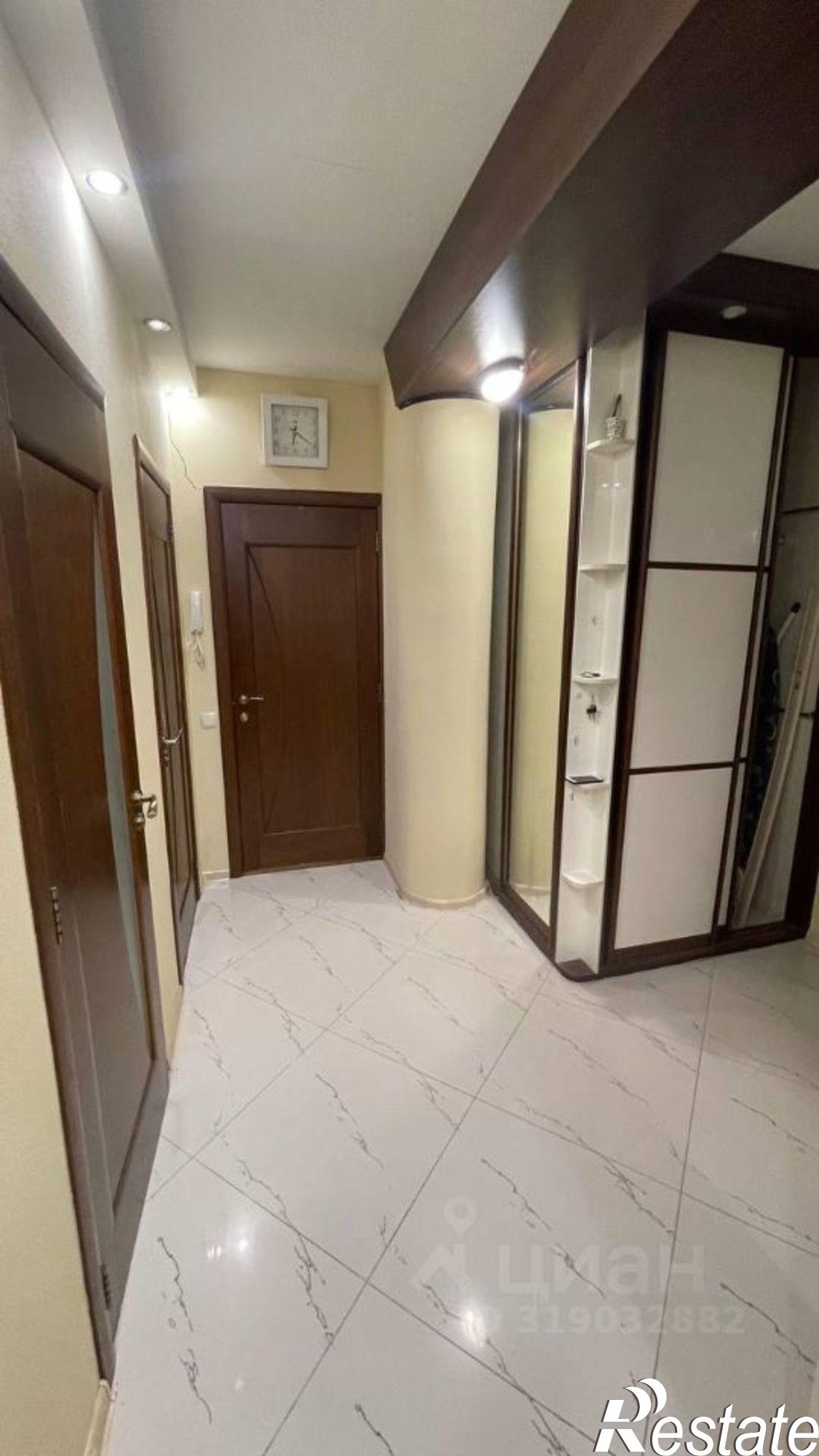 Купить квартиру за 15 100 000 рублей на Севастополь, улица Адмирала Юмашева, 27