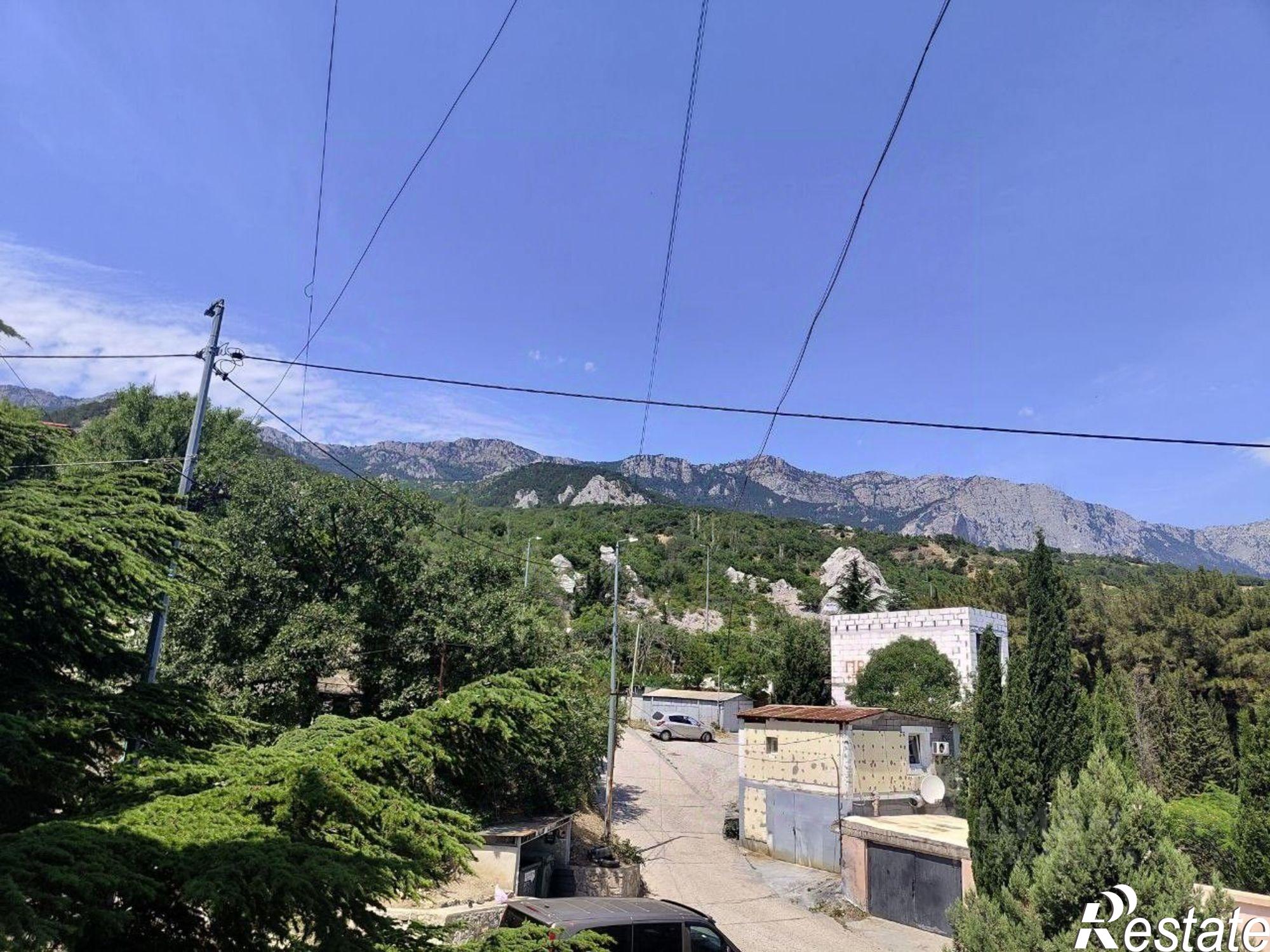 Купить квартиру за 8 000 000 рублей на муниципальный округ Ялта