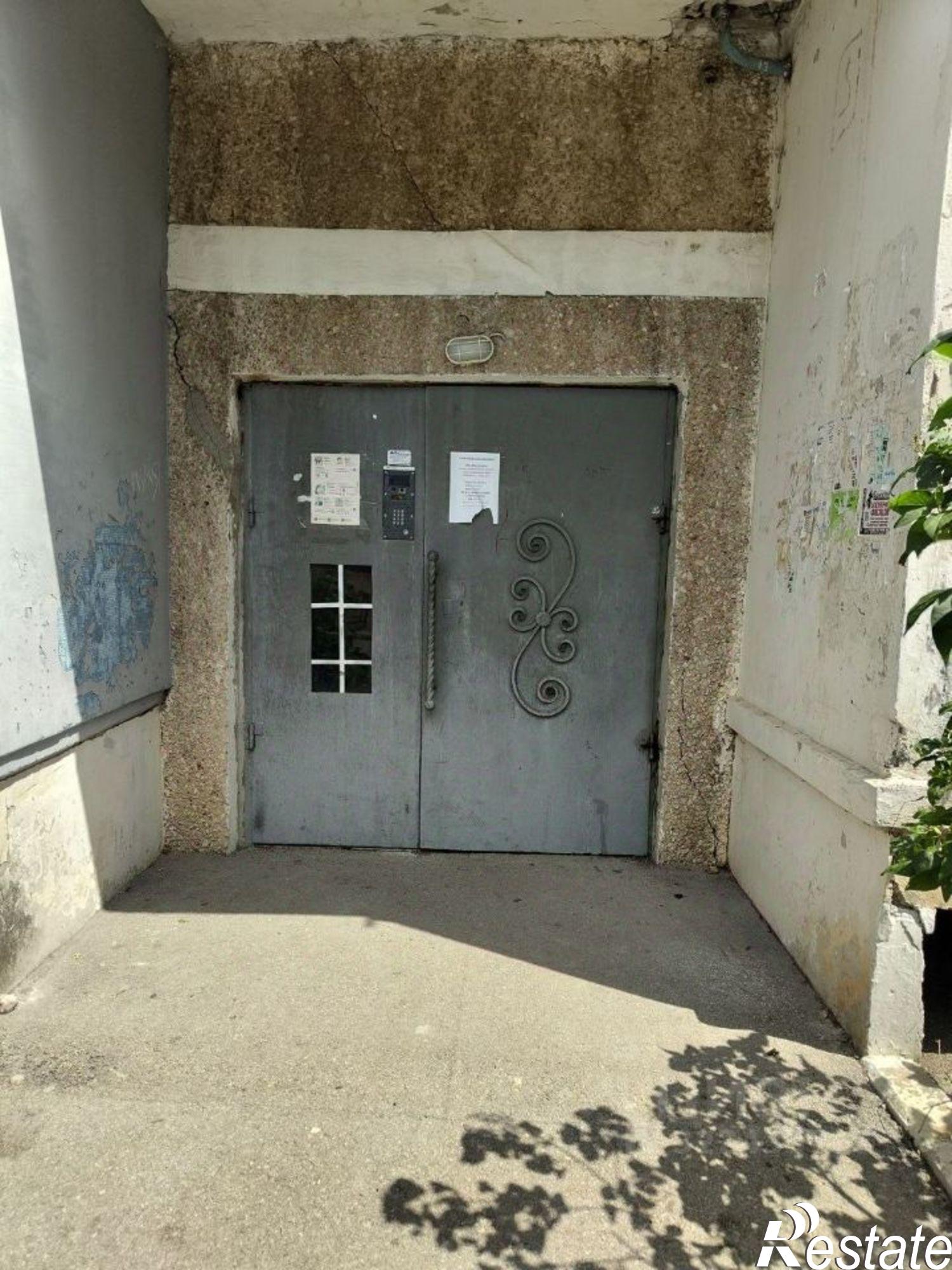 Купить квартиру за 8 000 000 рублей на муниципальный округ Ялта