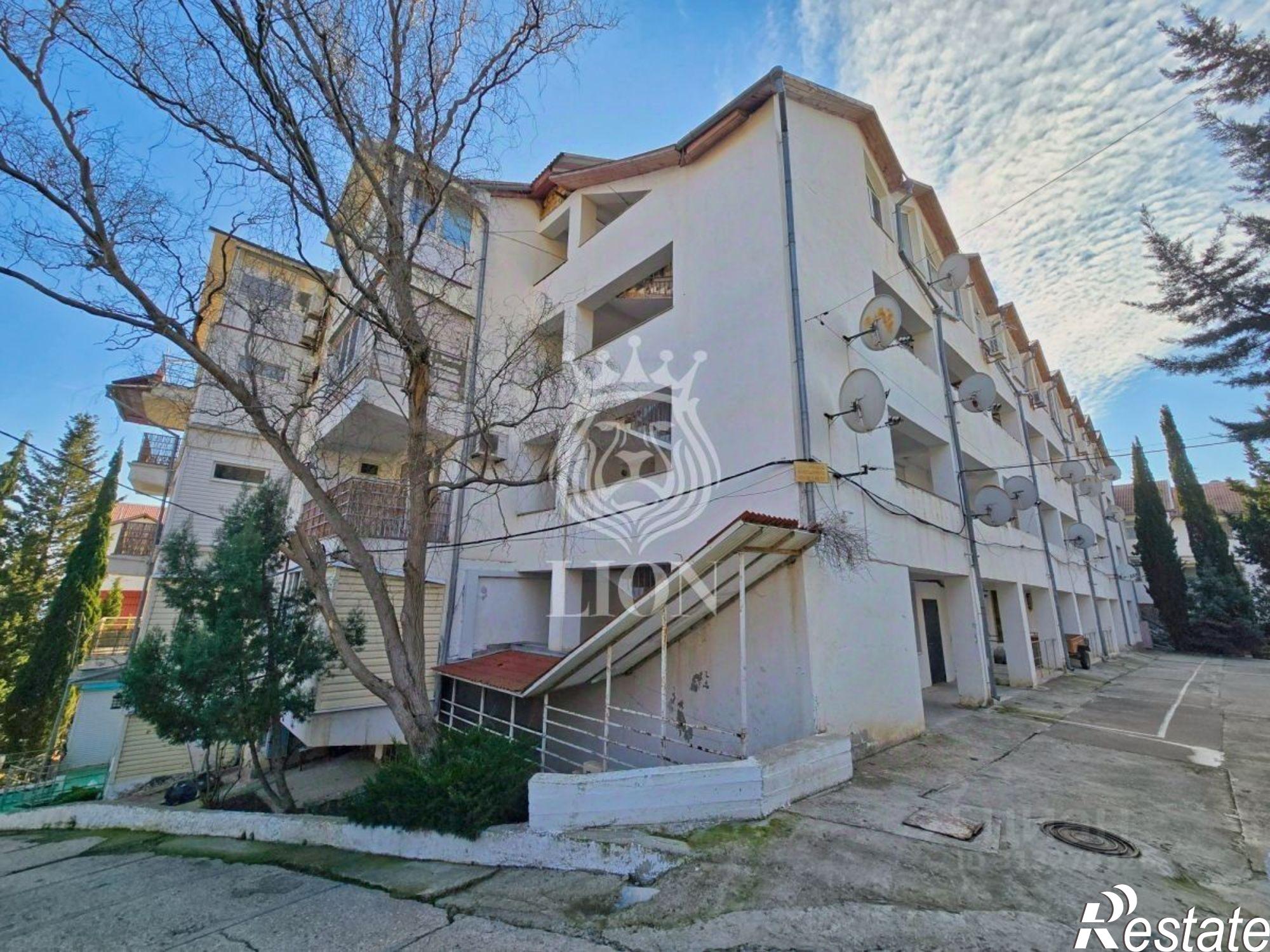 Купить квартиру за 10 268 000 рублей на Алушта, шоссе Судакское