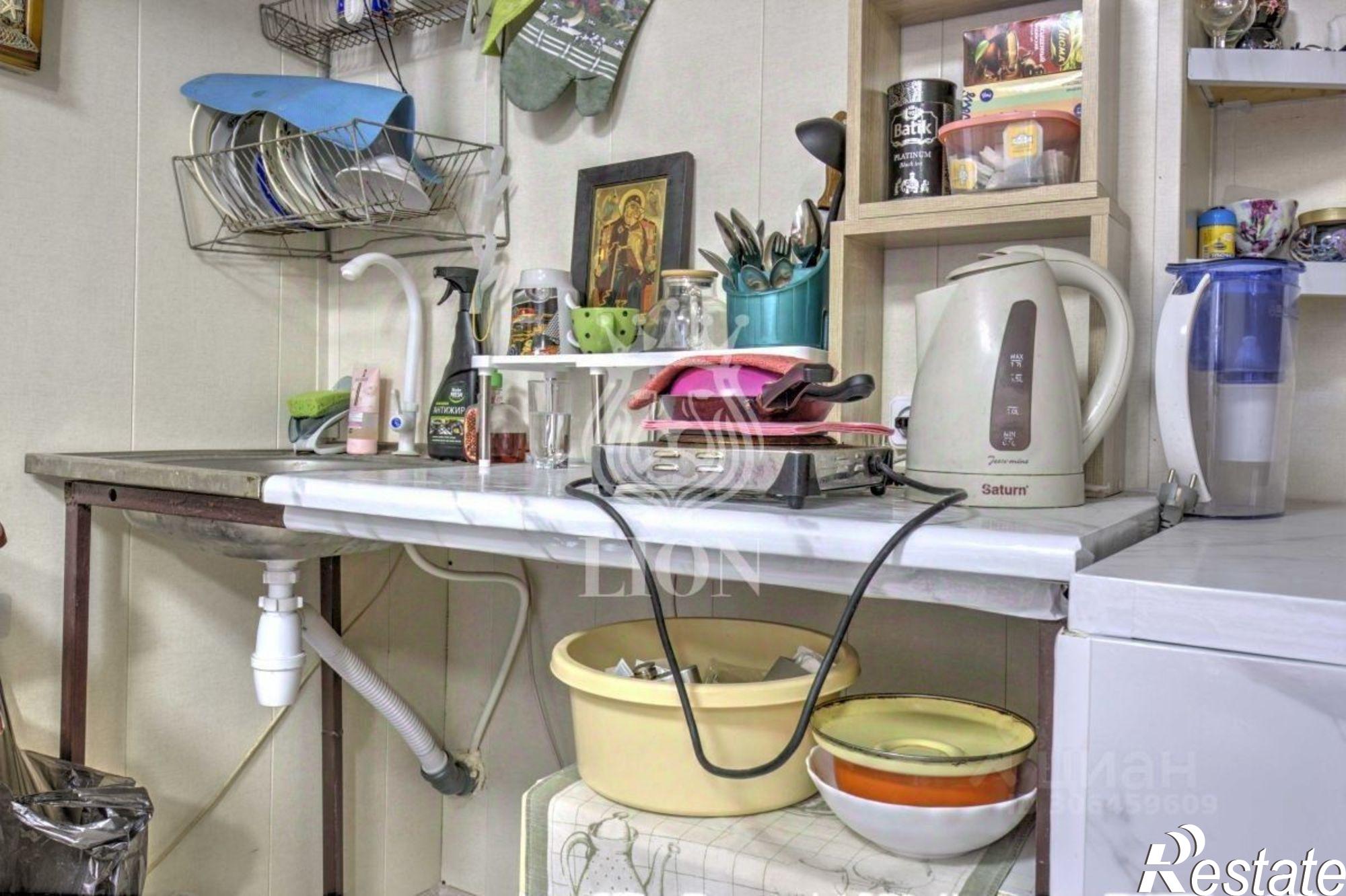 Купить гараж, место в паркинге за 2 000 000 рублей на 